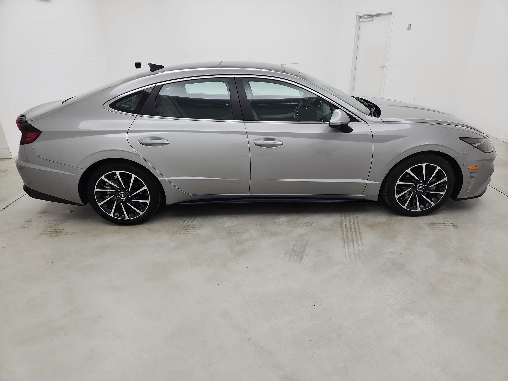 Thumbnail: 2023 Hyundai Sonata - 4