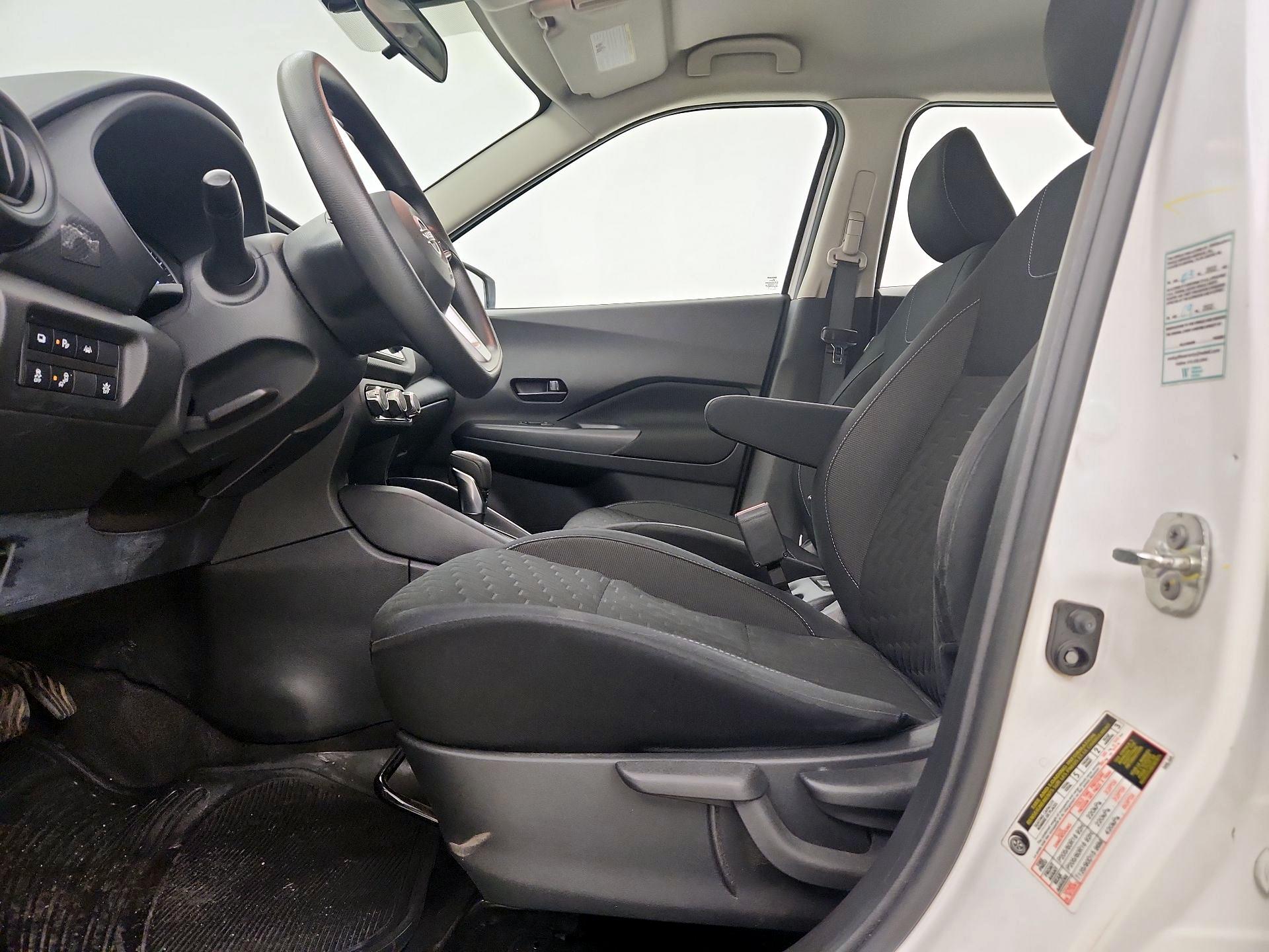 Thumbnail: 2022 Nissan Kicks - 11