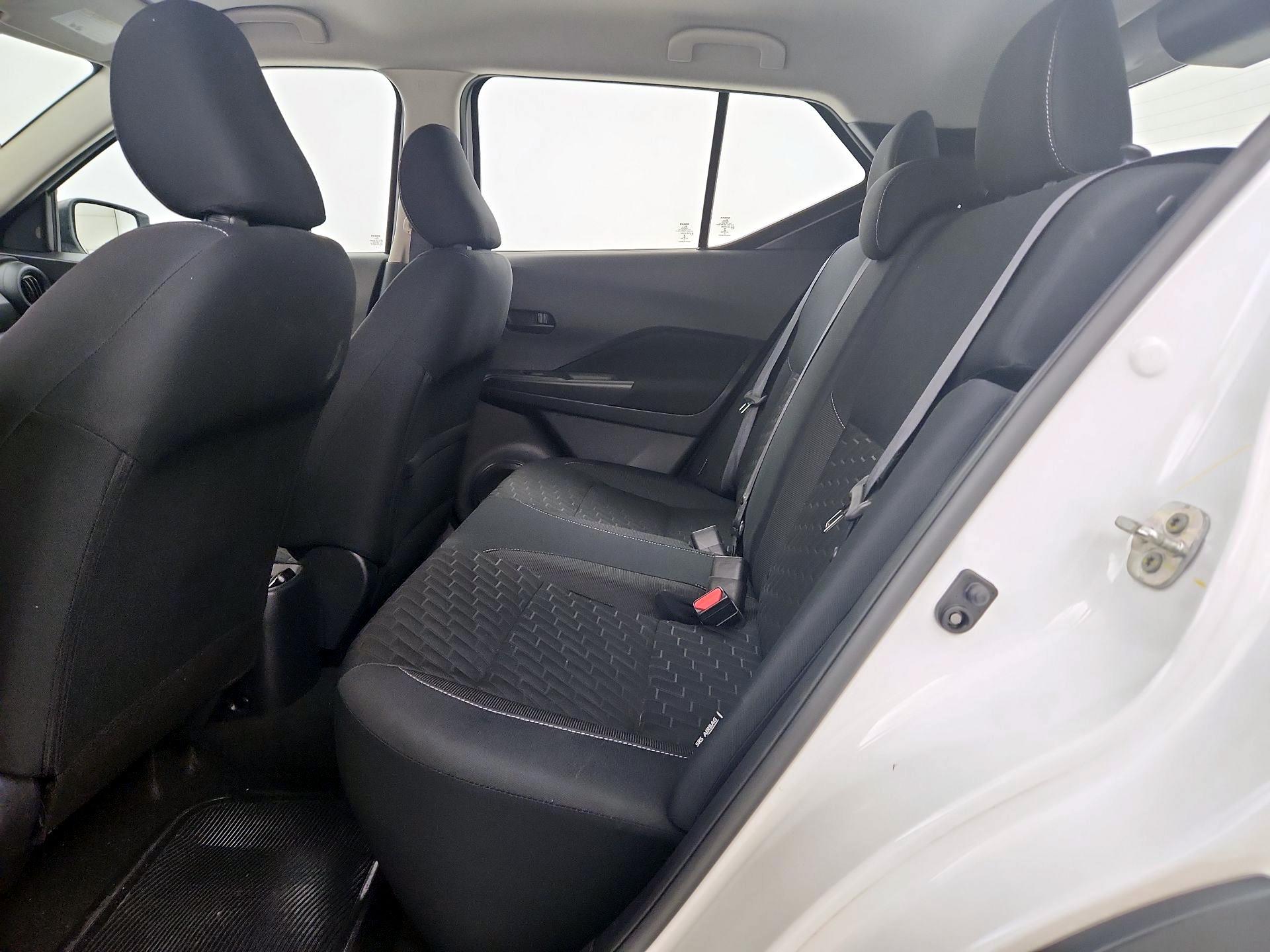 Thumbnail: 2022 Nissan Kicks - 19