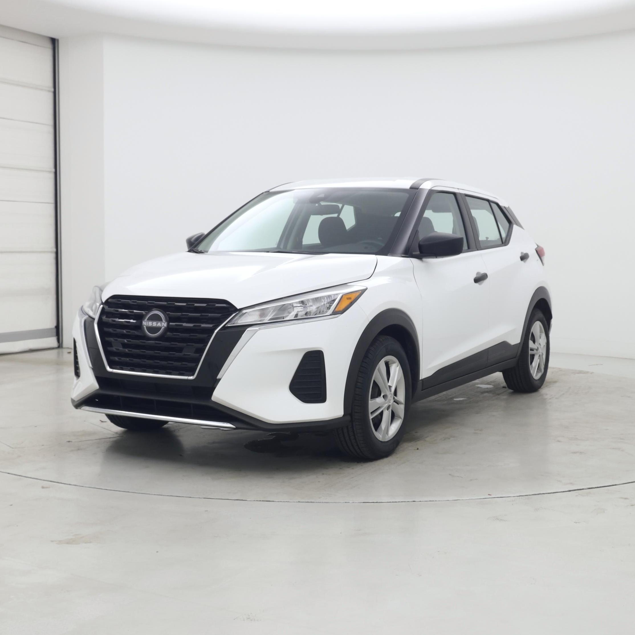 Thumbnail: 2022 Nissan Kicks - 4