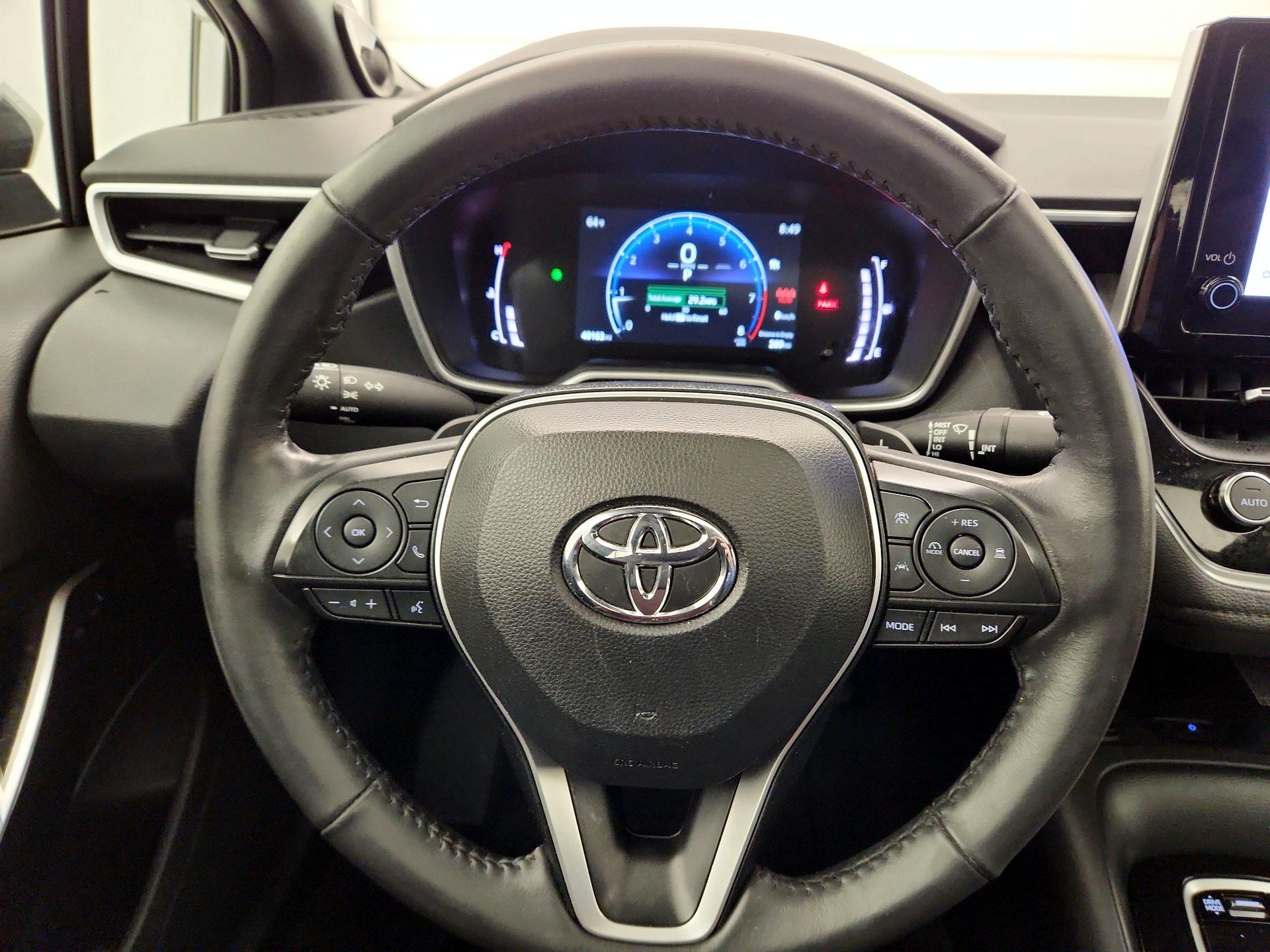 Thumbnail: 2023 Toyota Corolla - 10