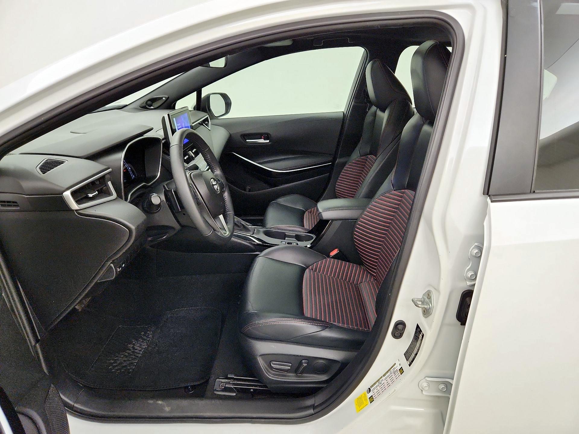 Thumbnail: 2023 Toyota Corolla - 11