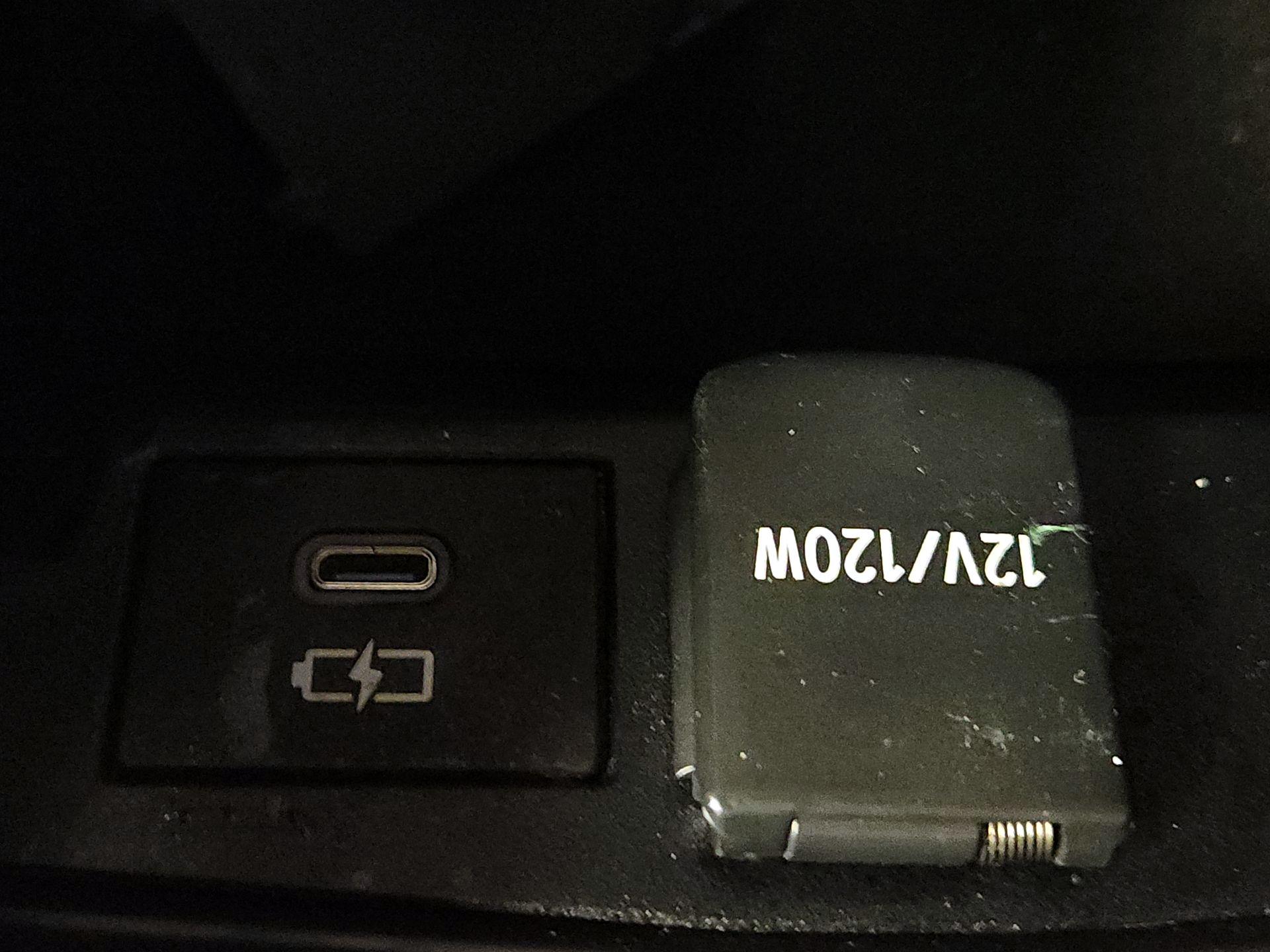 Thumbnail: 2023 Toyota Corolla - 18