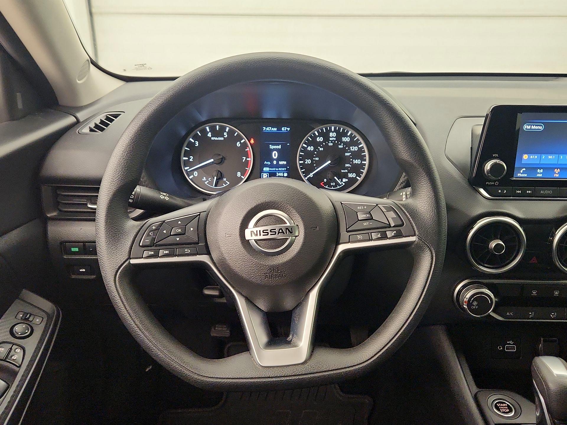 Thumbnail: 2023 Nissan Sentra - 10