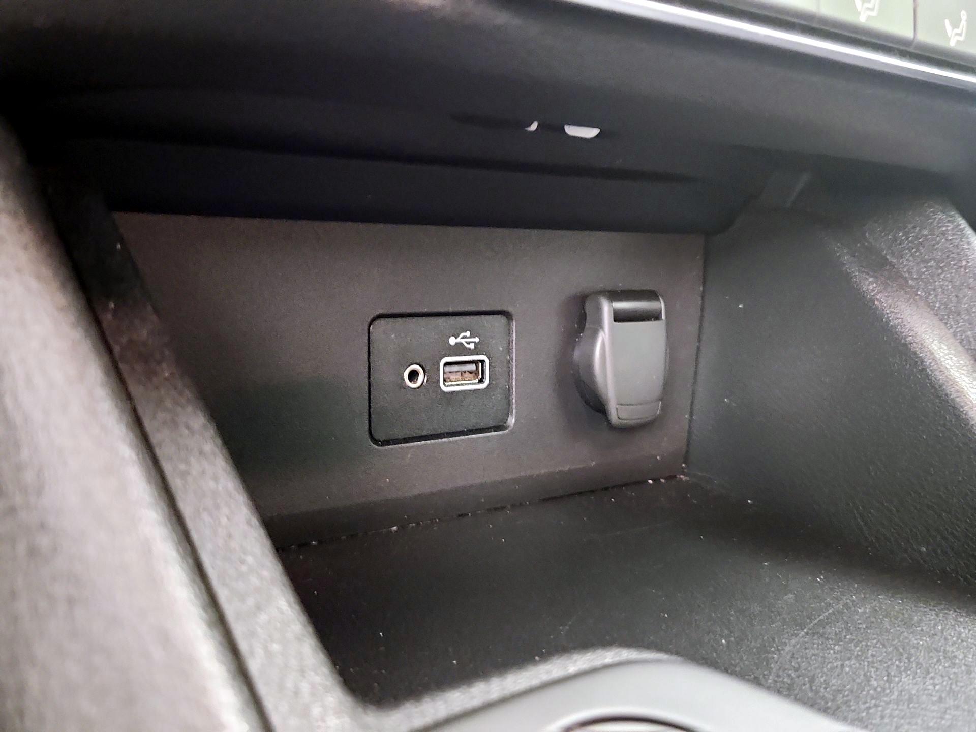 Thumbnail: 2023 Nissan Sentra - 18