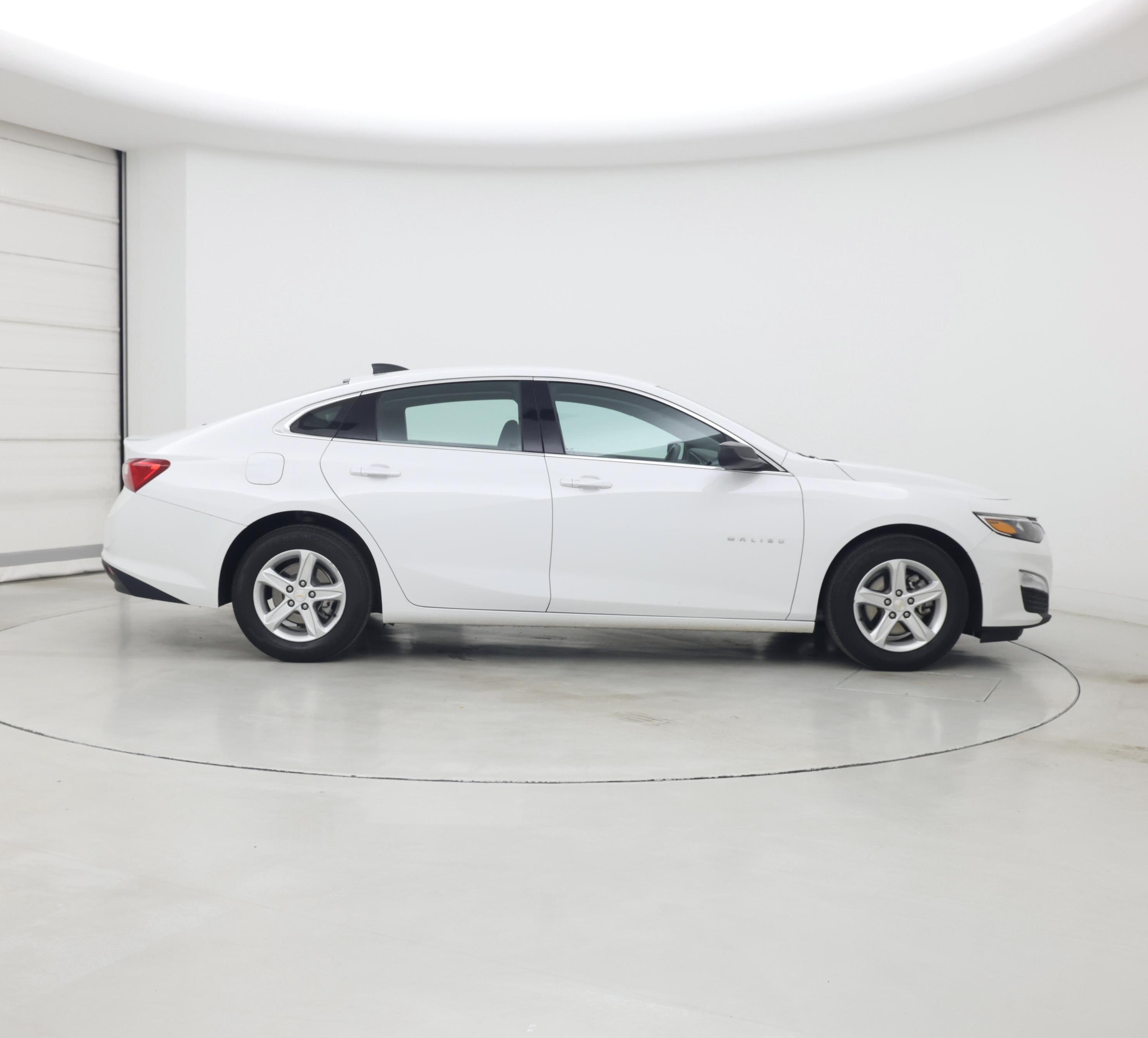 Thumbnail: 2023 Chevrolet Malibu - 7