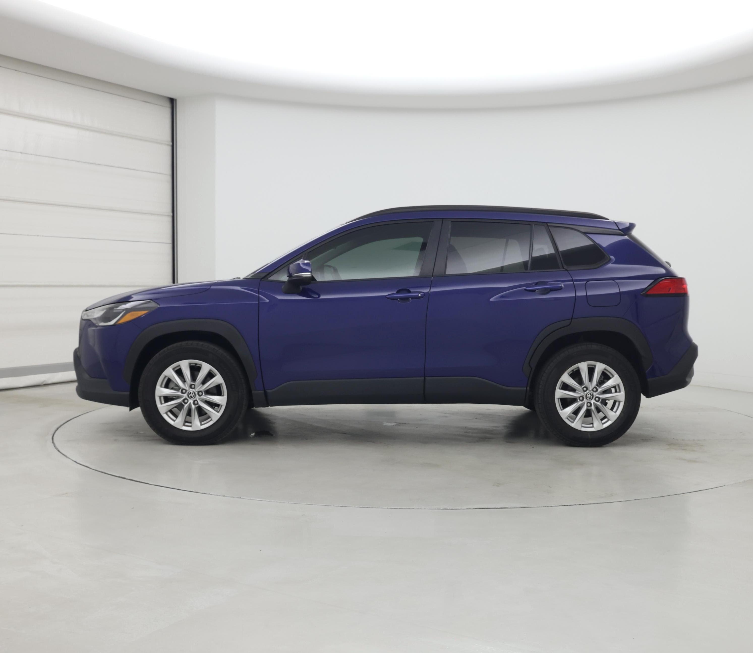 Thumbnail: 2022 Toyota Corolla Cross - 3