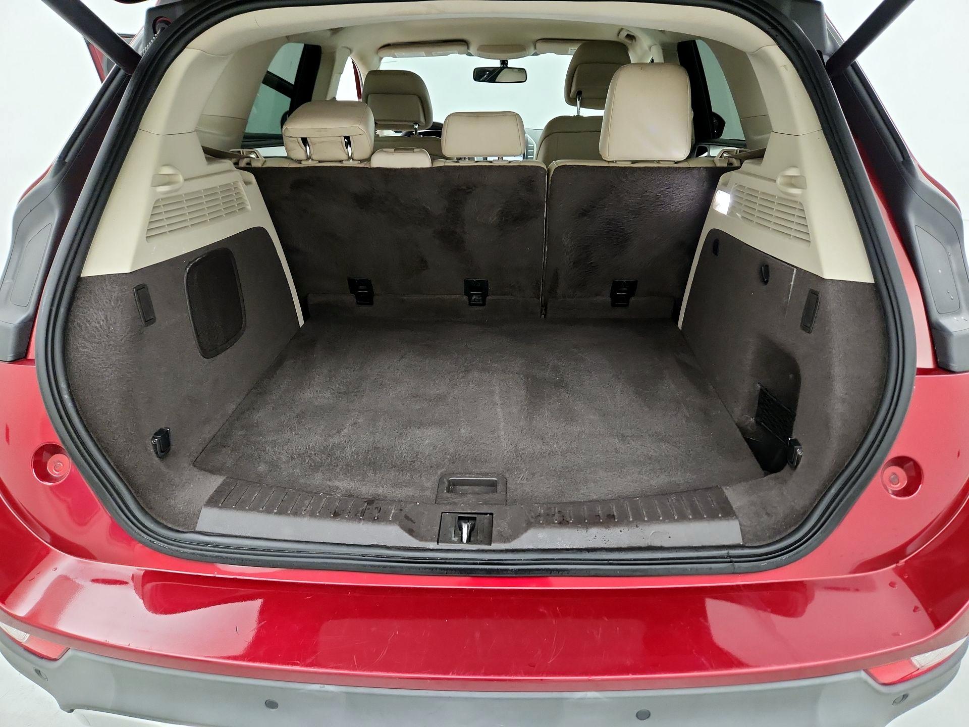 Thumbnail: 2019 Lincoln MKC - 18