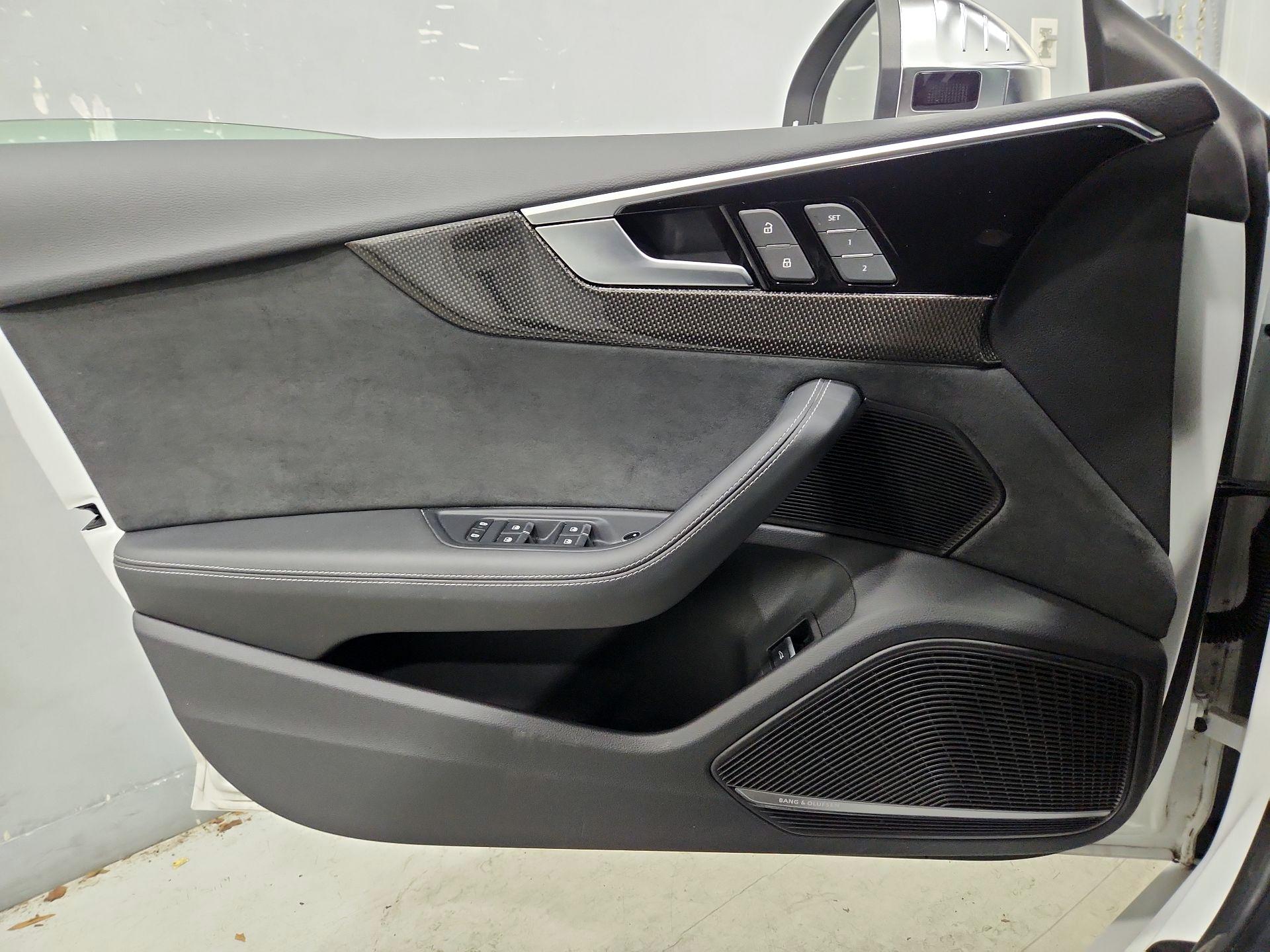 Thumbnail: 2022 Audi S5 - 12