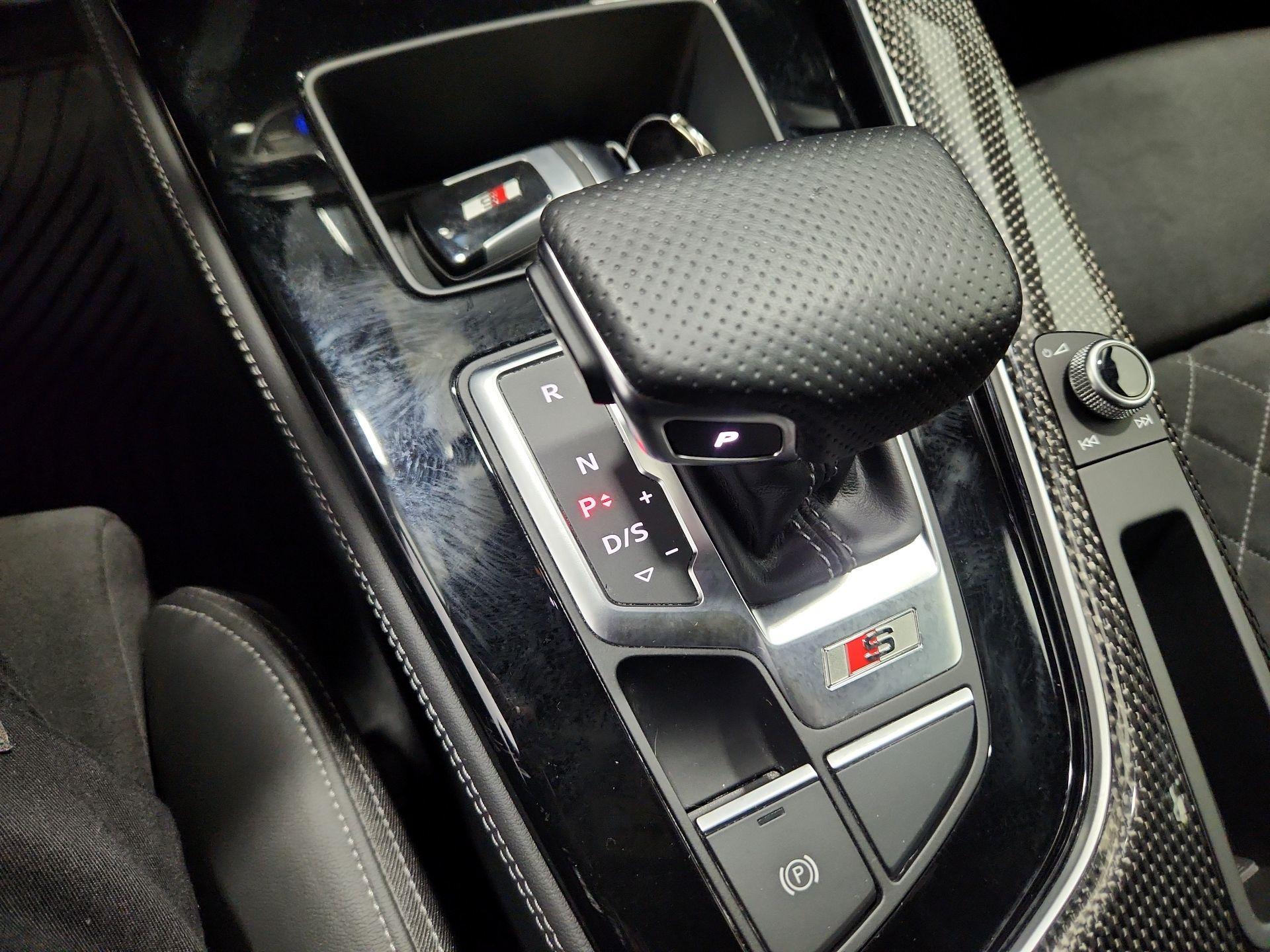 Thumbnail: 2022 Audi S5 - 17