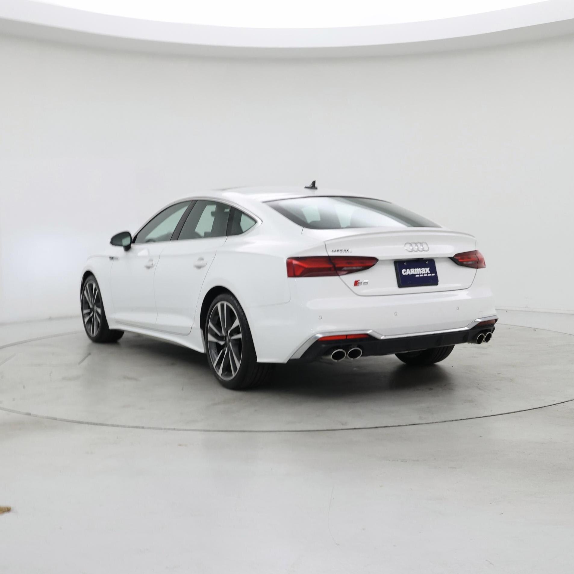 Thumbnail: 2022 Audi S5 - 2