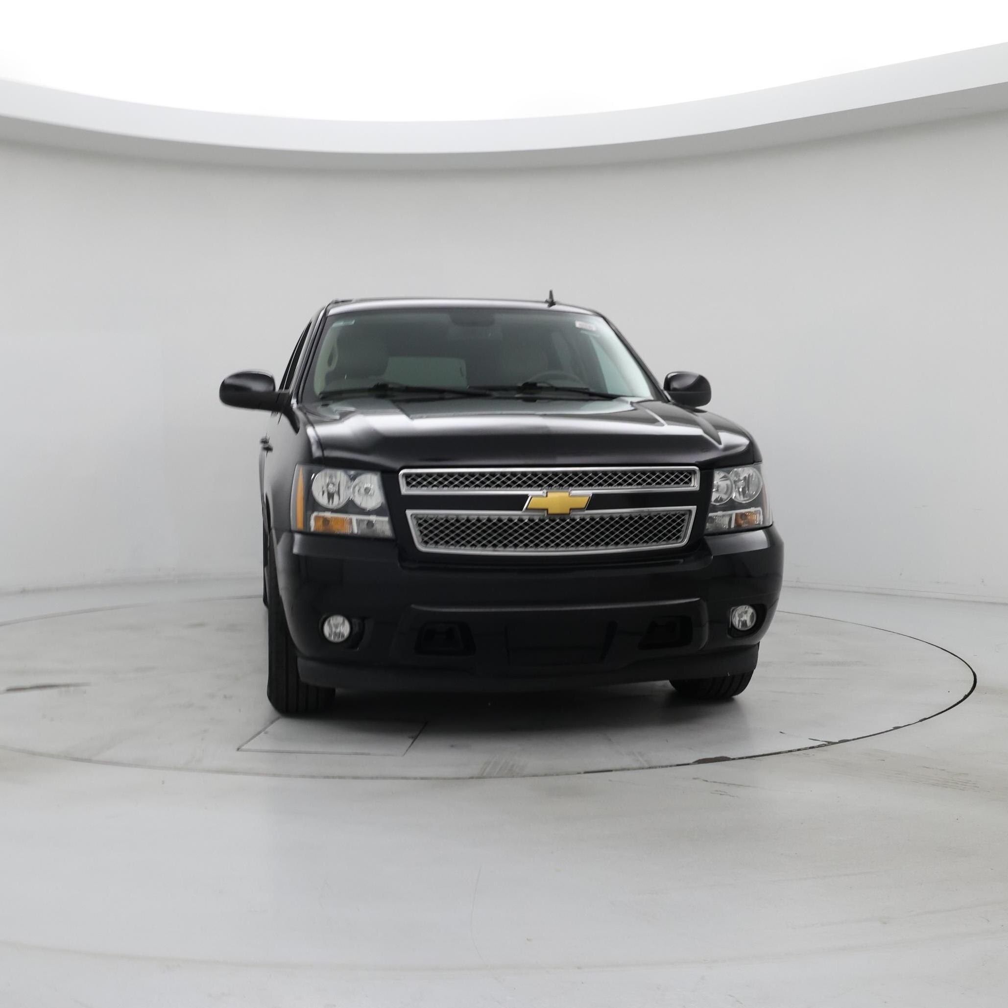Thumbnail: 2014 Chevrolet Suburban - 5