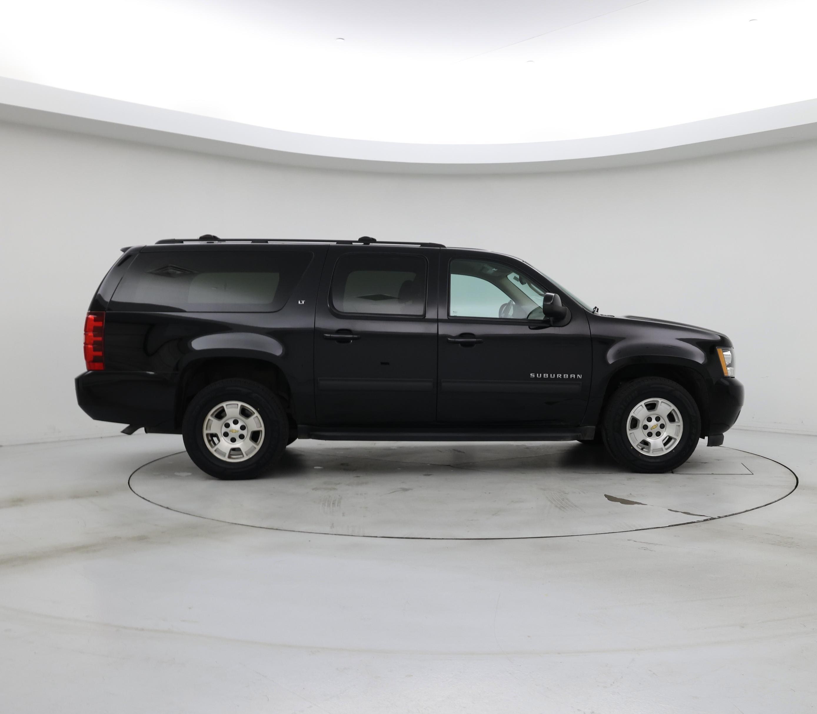 Thumbnail: 2014 Chevrolet Suburban - 7