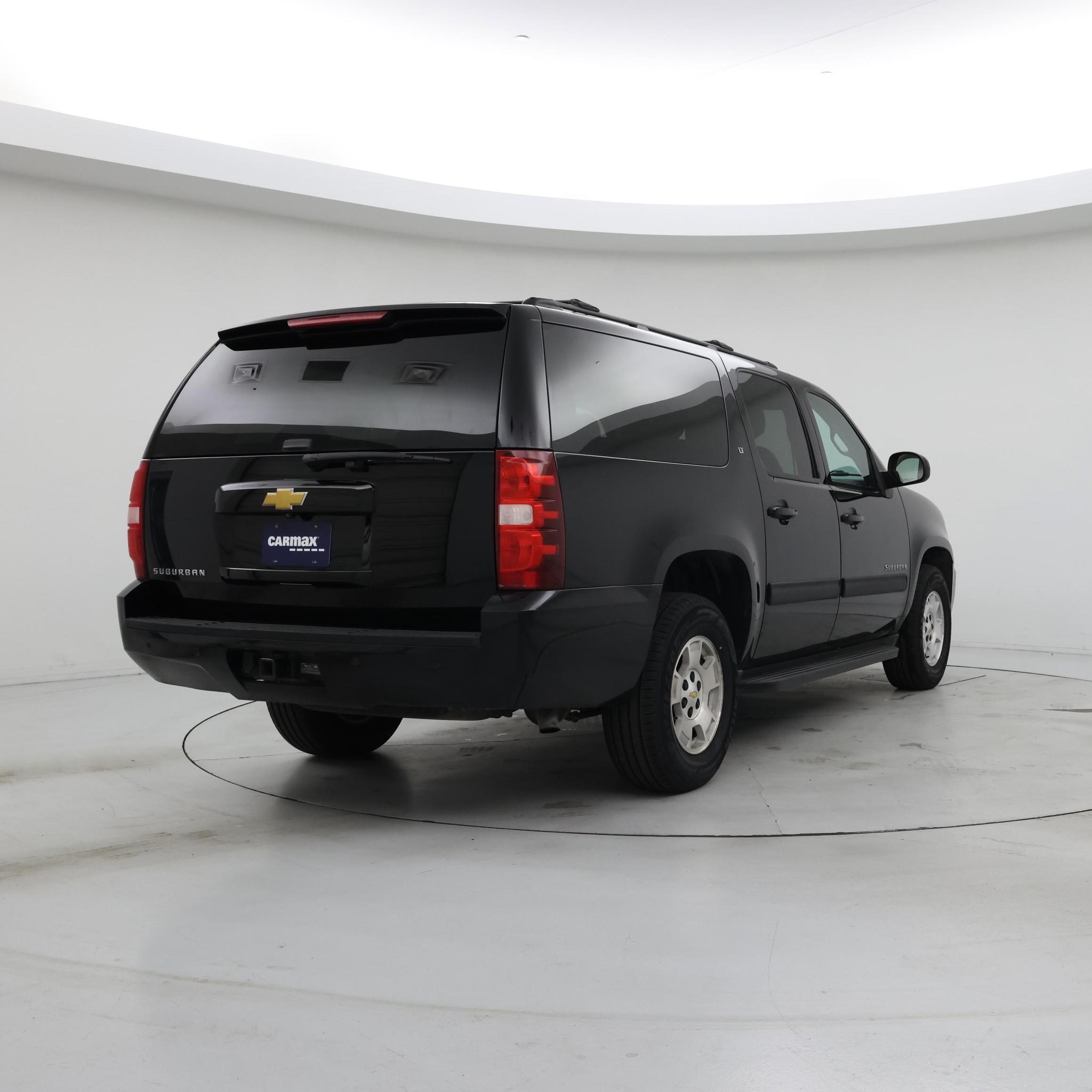 Thumbnail: 2014 Chevrolet Suburban - 8