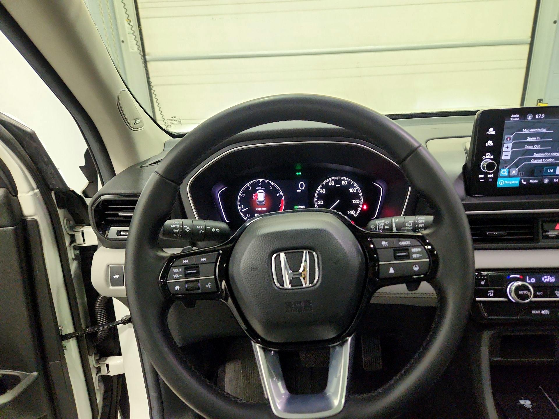 Thumbnail: 2025 Honda Pilot - 10