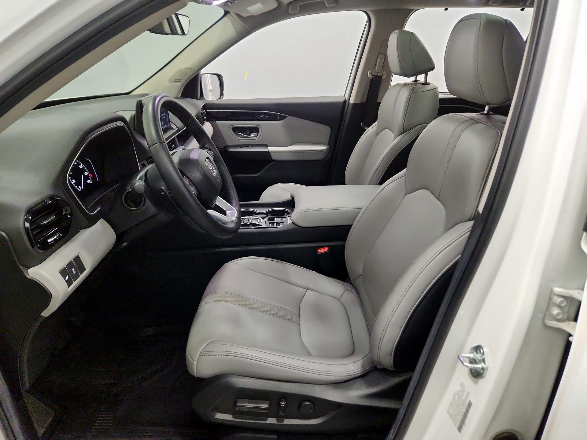 Thumbnail: 2025 Honda Pilot - 11