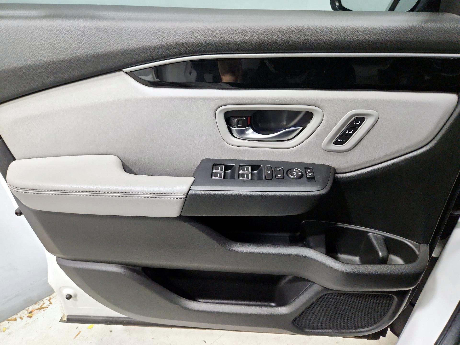 Thumbnail: 2025 Honda Pilot - 12