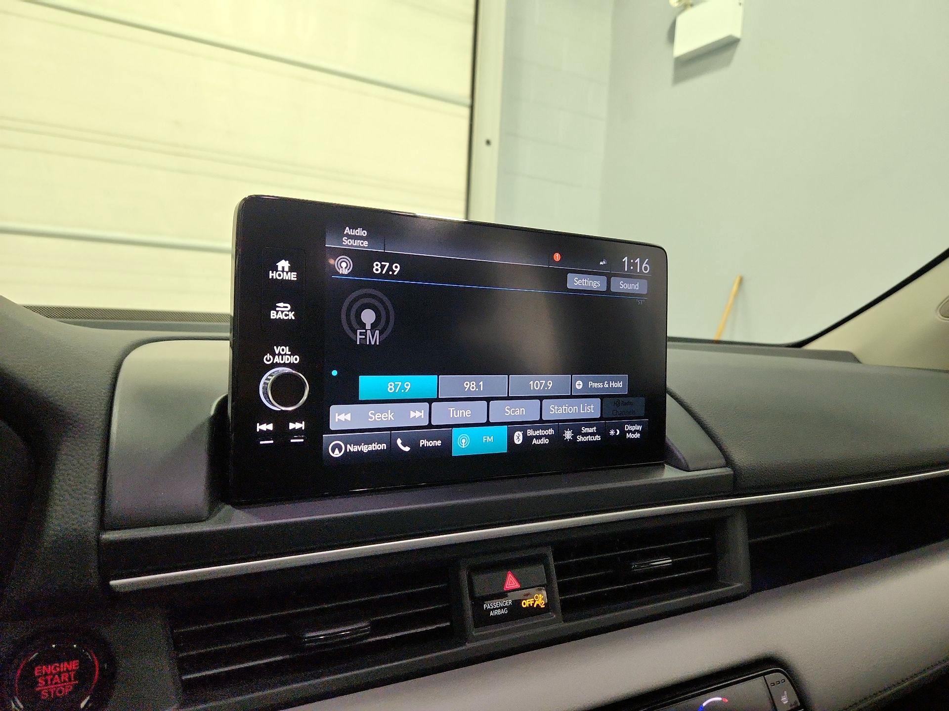 Thumbnail: 2025 Honda Pilot - 16