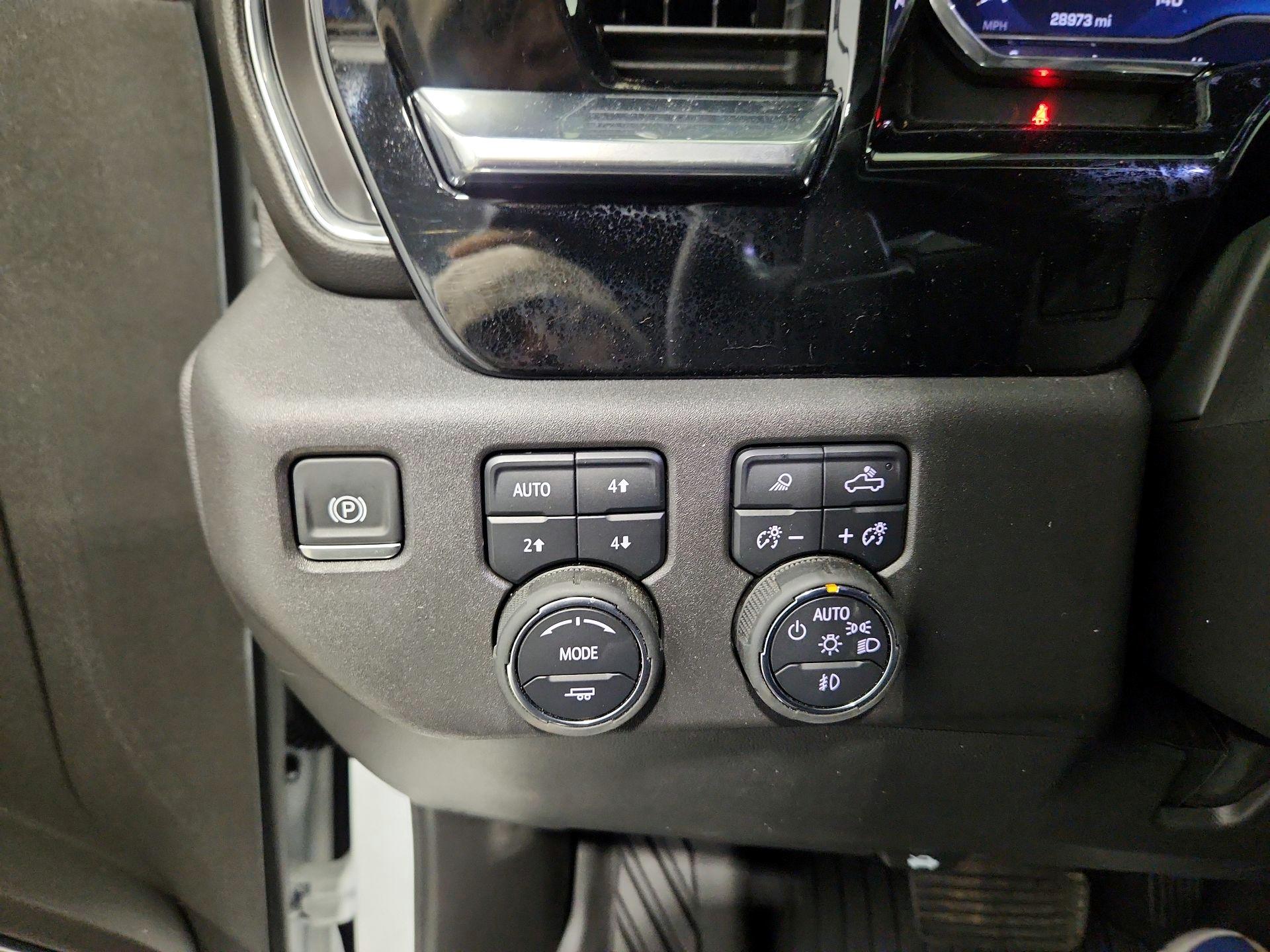 Thumbnail: 2025 Chevrolet Silverado 1500 - 13