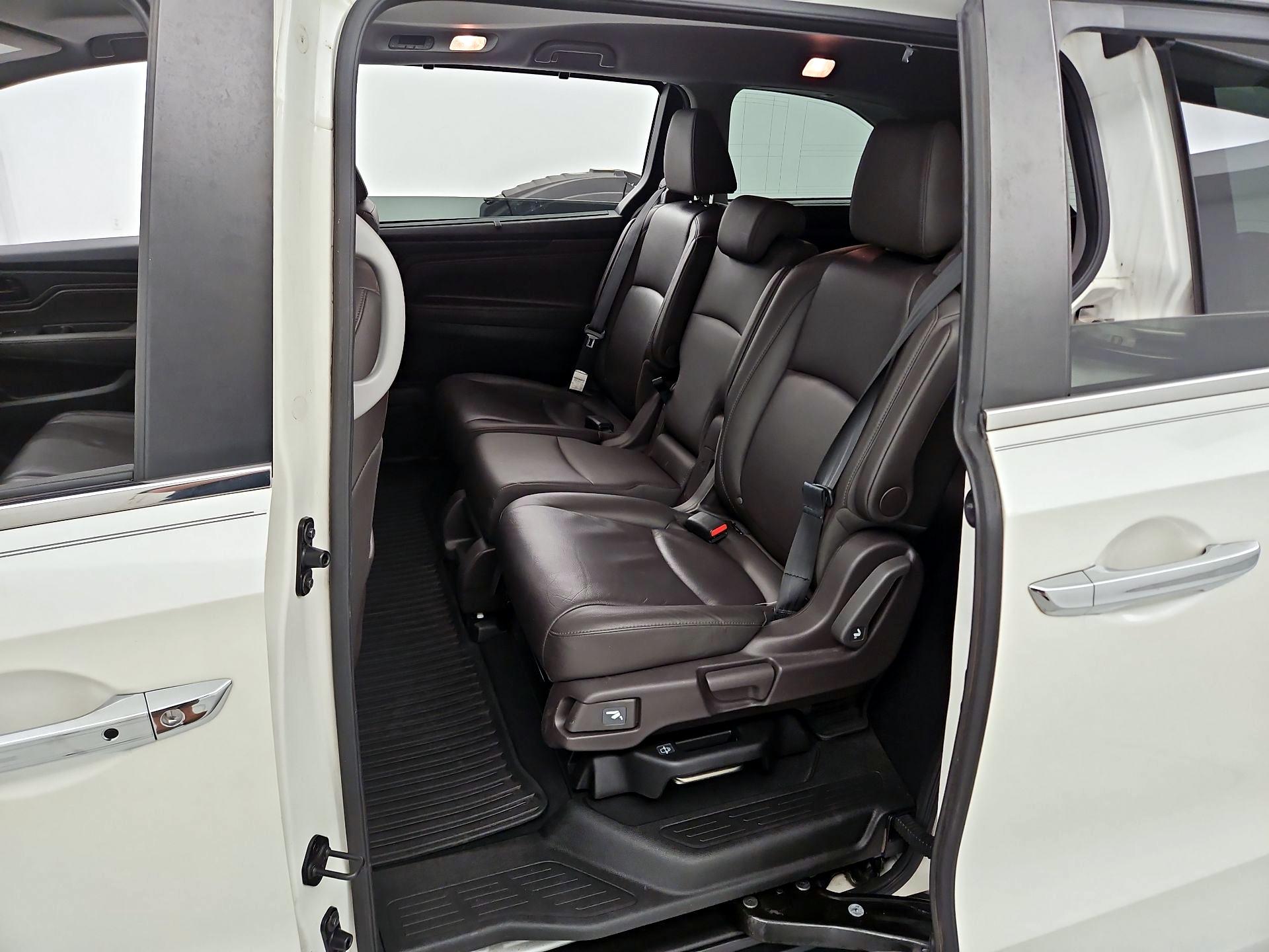 Thumbnail: 2019 Honda Odyssey - 19