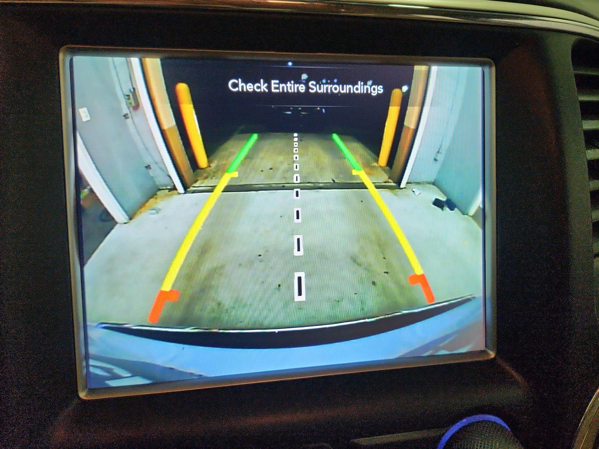 Thumbnail: 2017 Jeep Grand Cherokee - 15