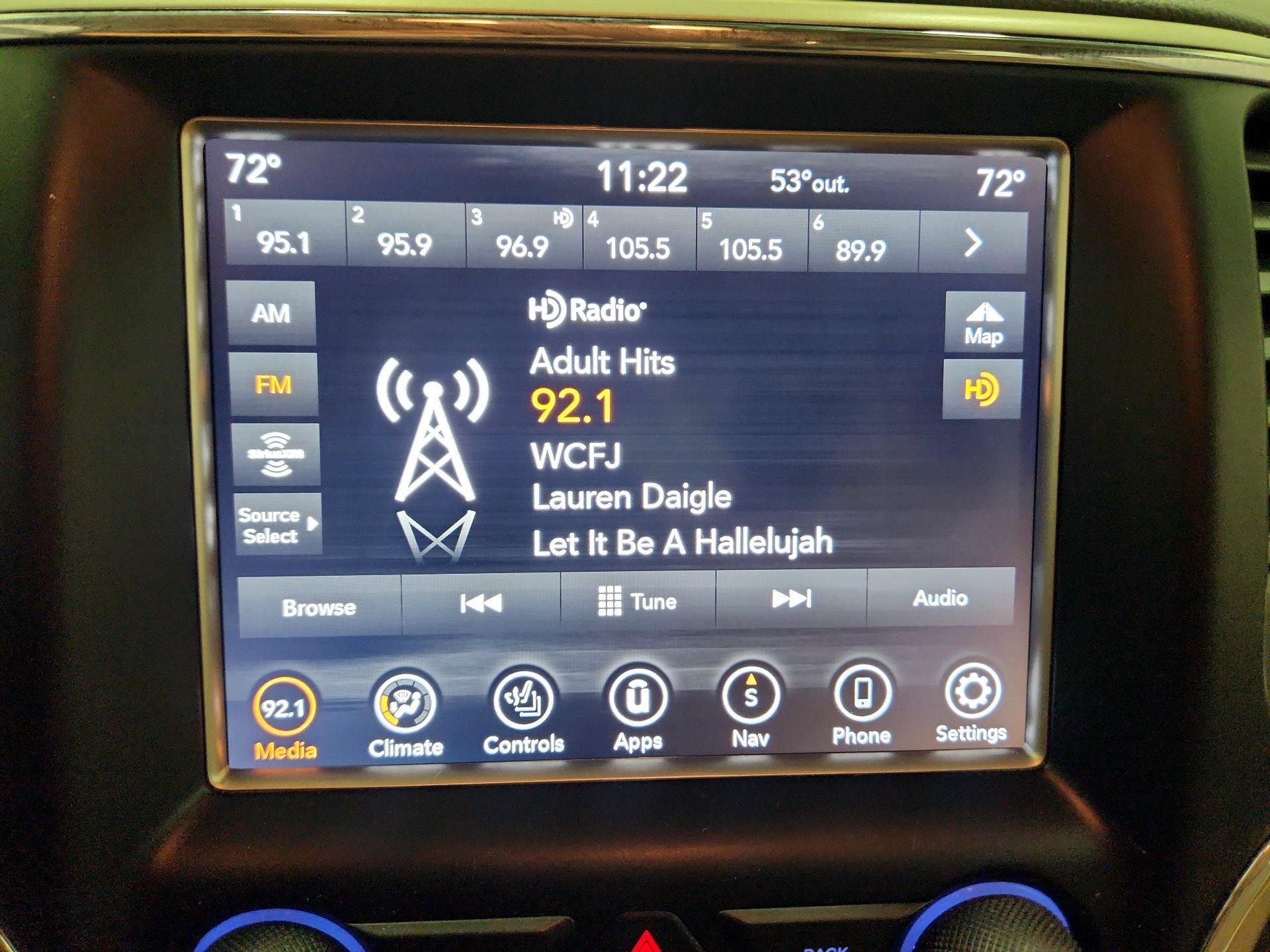 Thumbnail: 2017 Jeep Grand Cherokee - 16