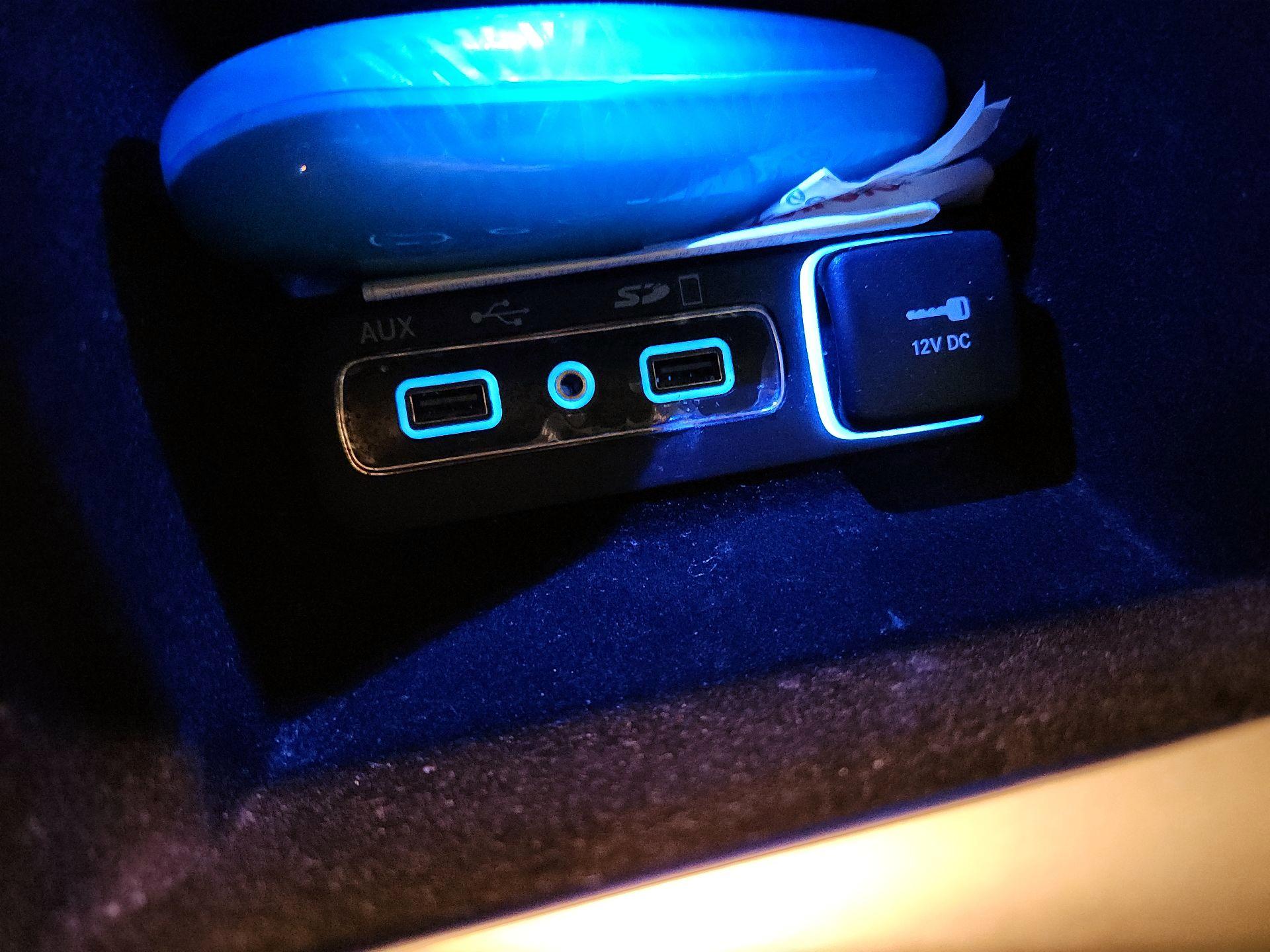 Thumbnail: 2017 Jeep Grand Cherokee - 19