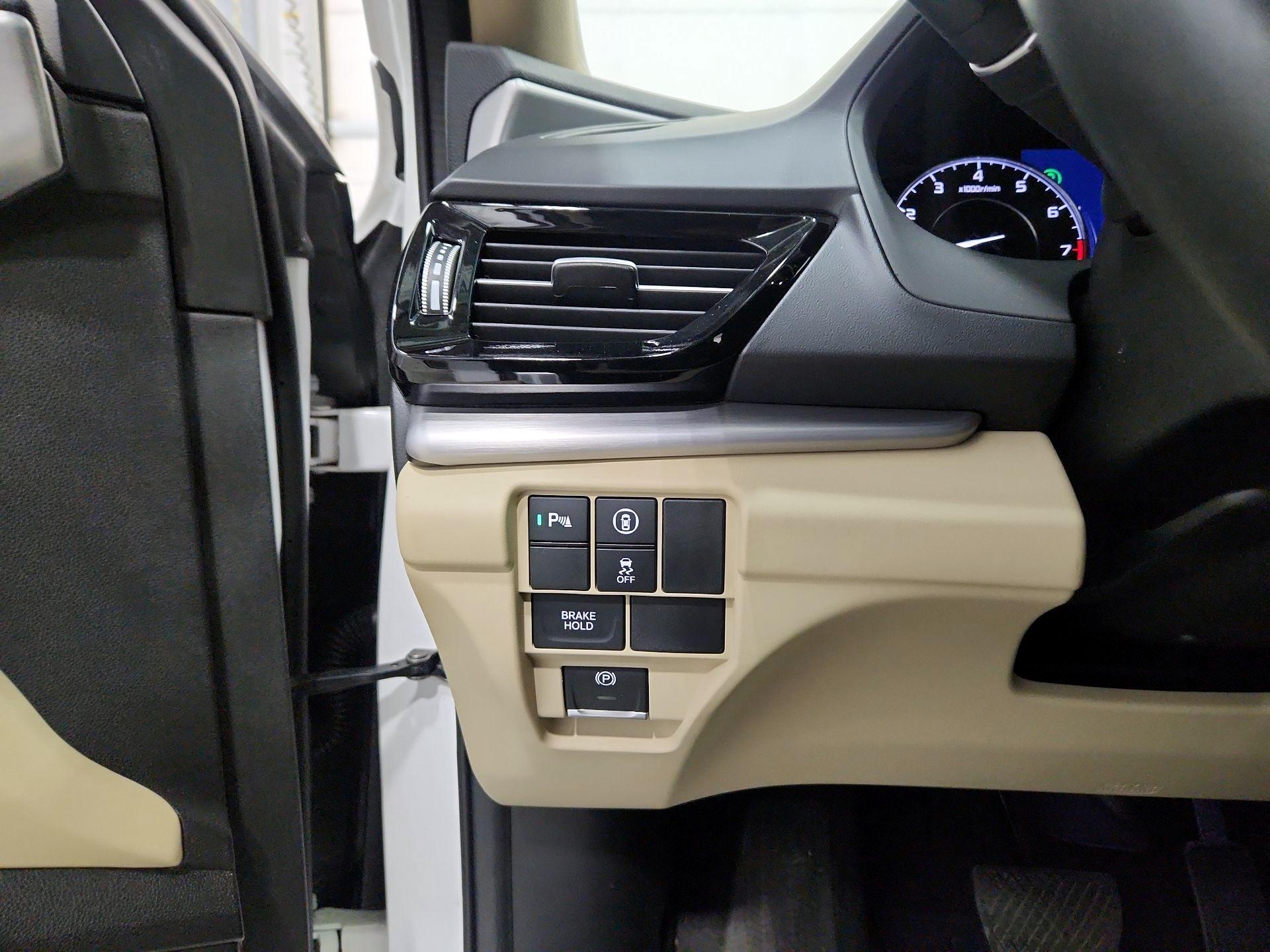 Thumbnail: 2023 Acura RDX - 13