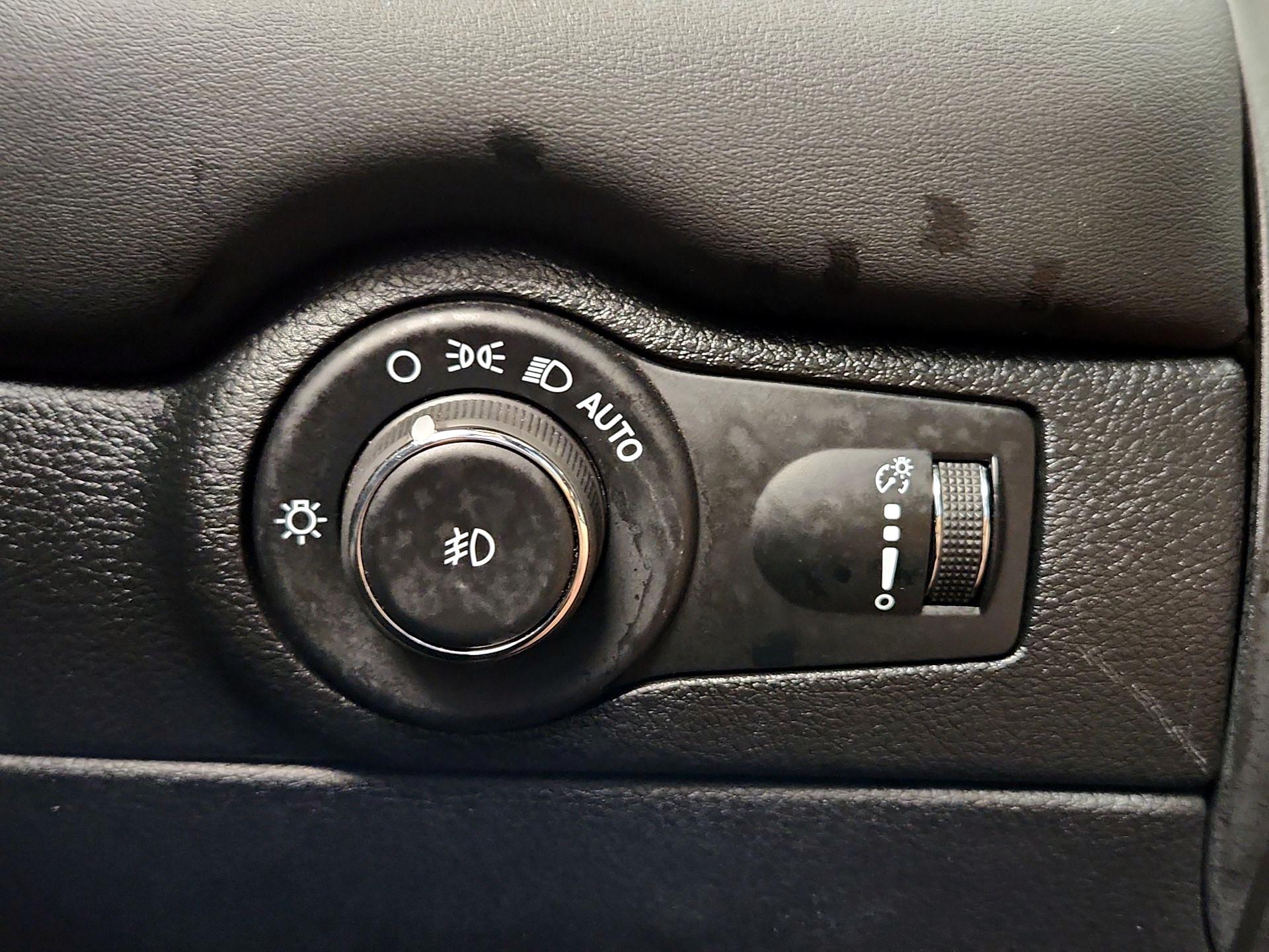 Thumbnail: 2023 Dodge Durango - 13