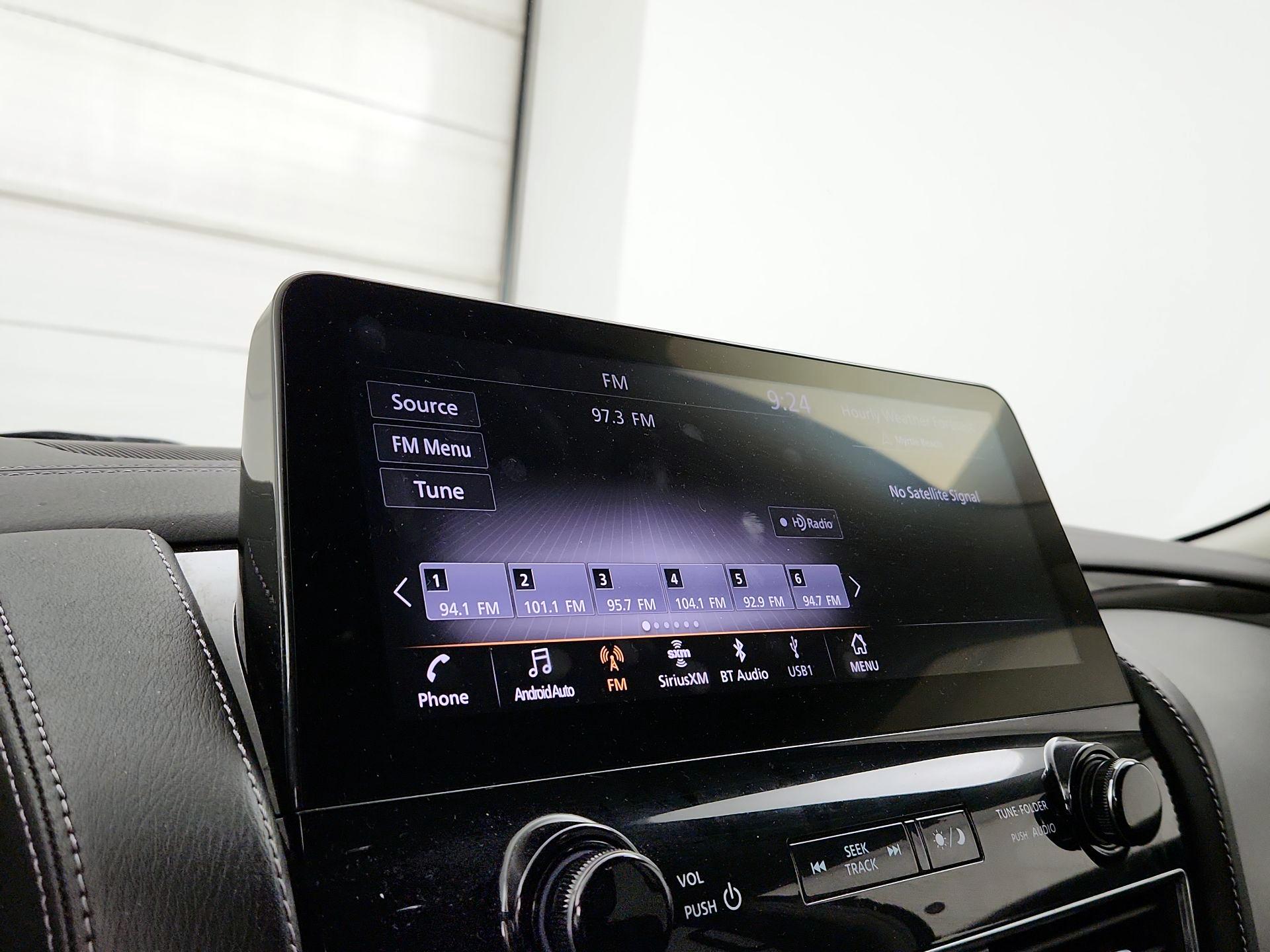 Thumbnail: 2023 INFINITI QX80 - 16