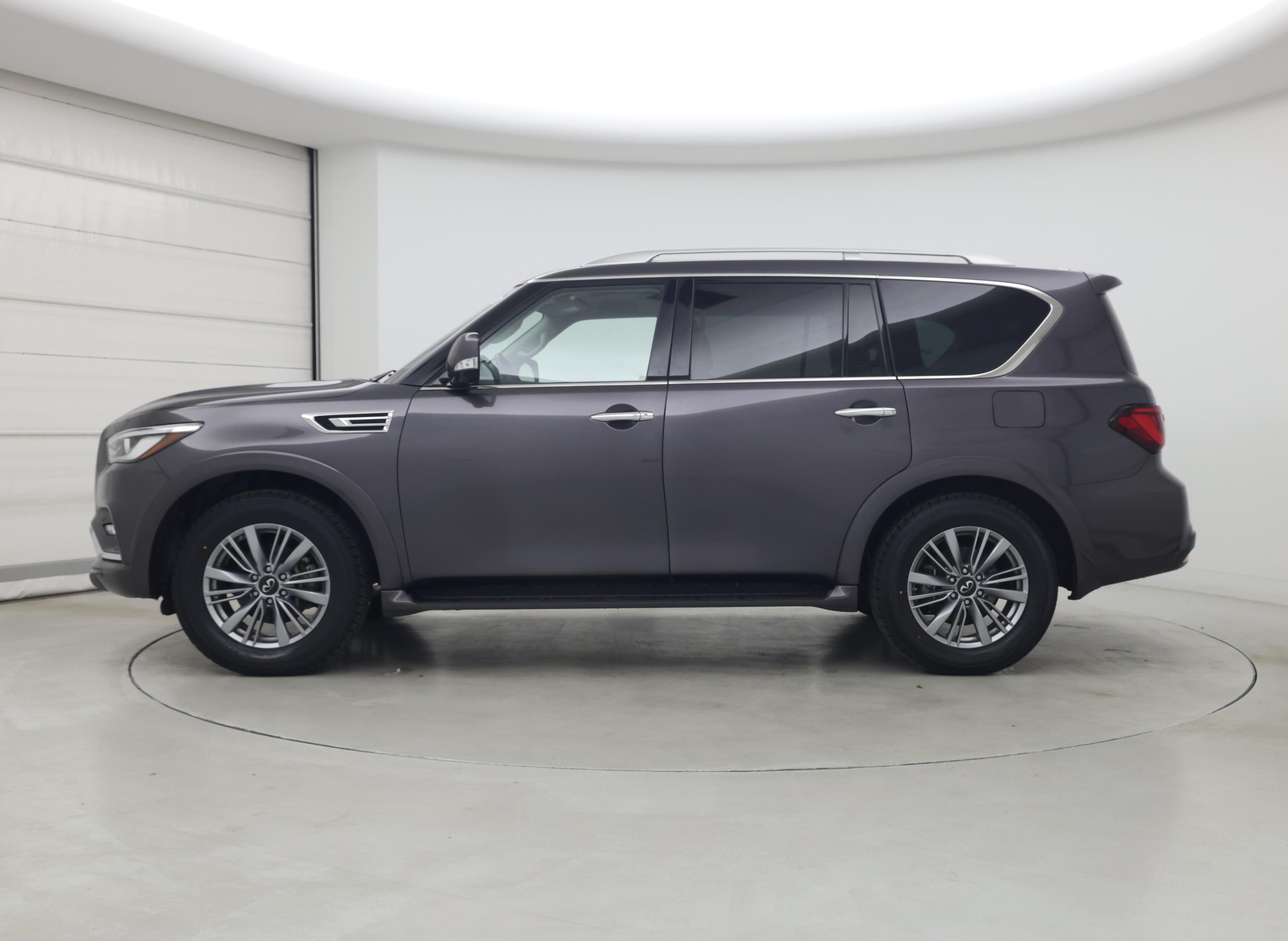 Thumbnail: 2023 INFINITI QX80 - 3