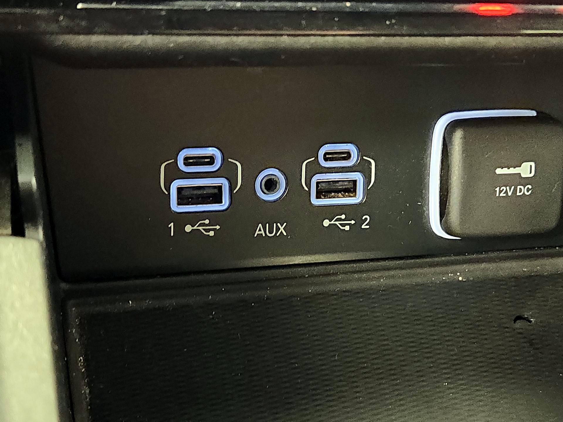 Thumbnail: 2023 Jeep Grand Cherokee - 18