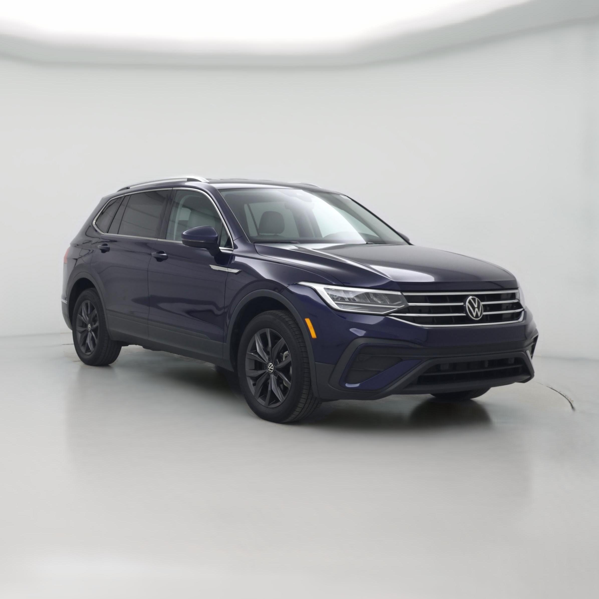 Thumbnail: 2023 Volkswagen Tiguan - 1