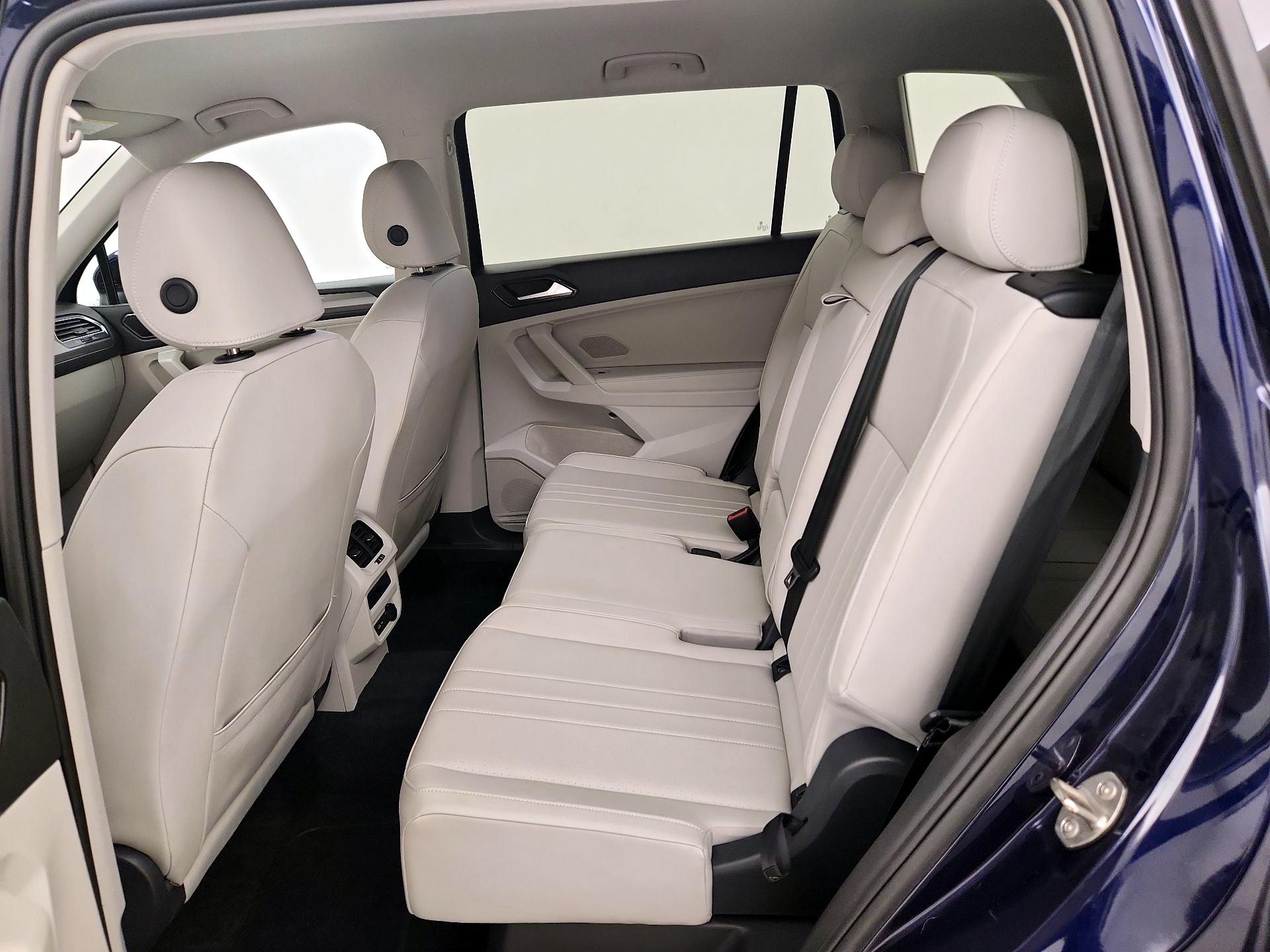 Thumbnail: 2023 Volkswagen Tiguan - 19