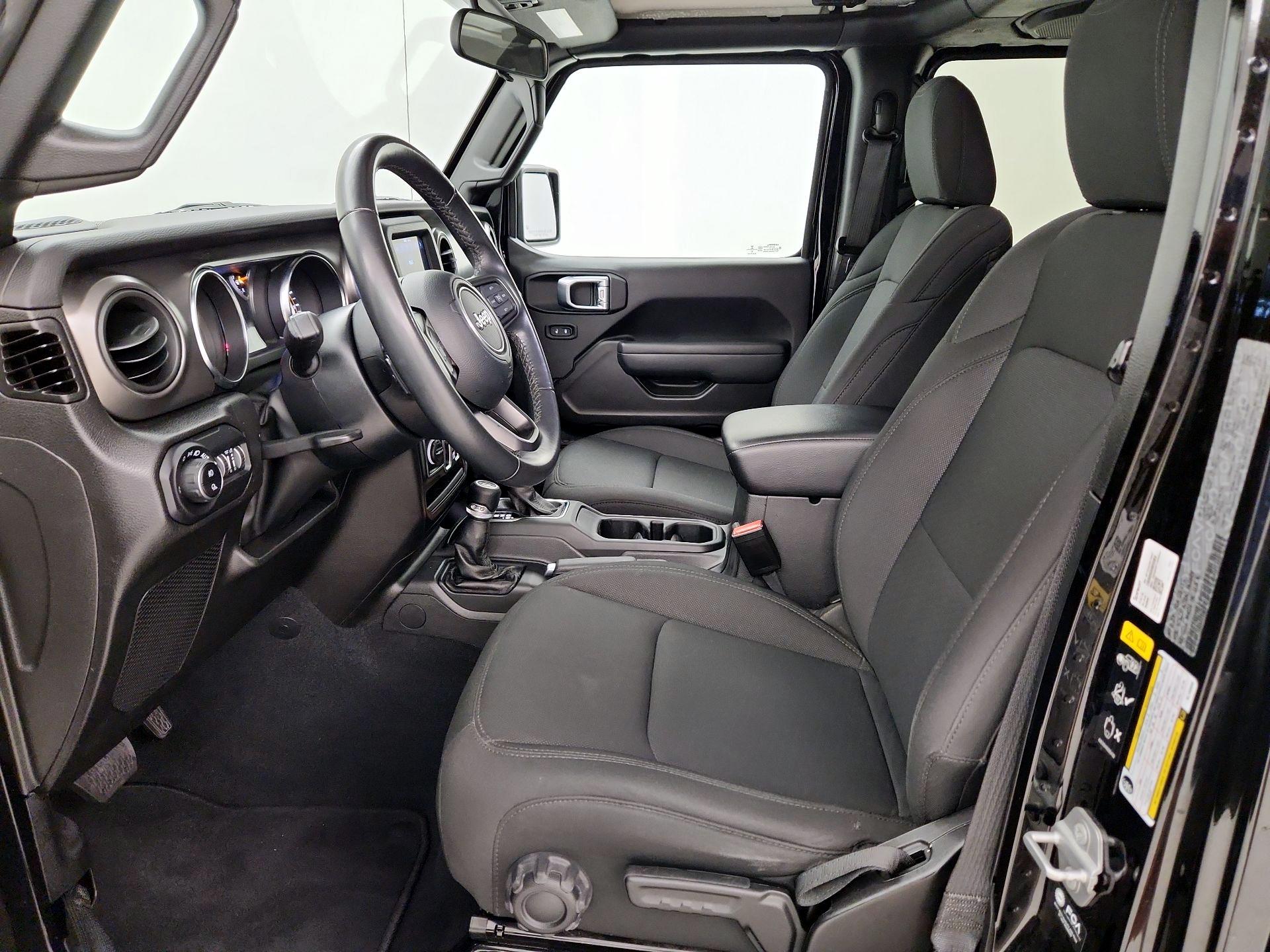 Thumbnail: 2022 Jeep Gladiator - 11