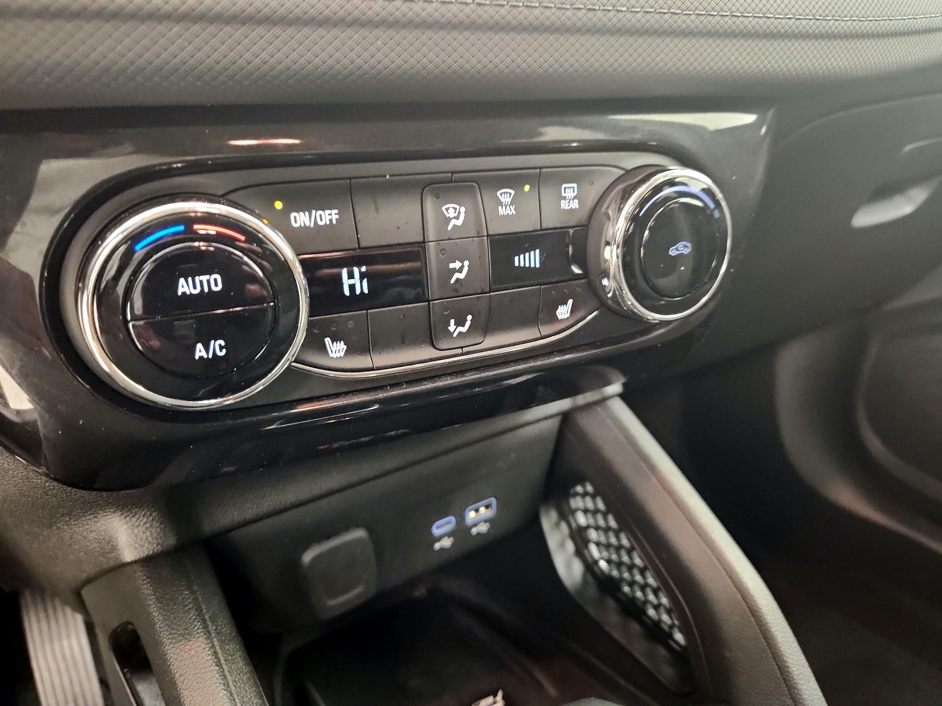 Thumbnail: 2024 Chevrolet TrailBlazer - 14