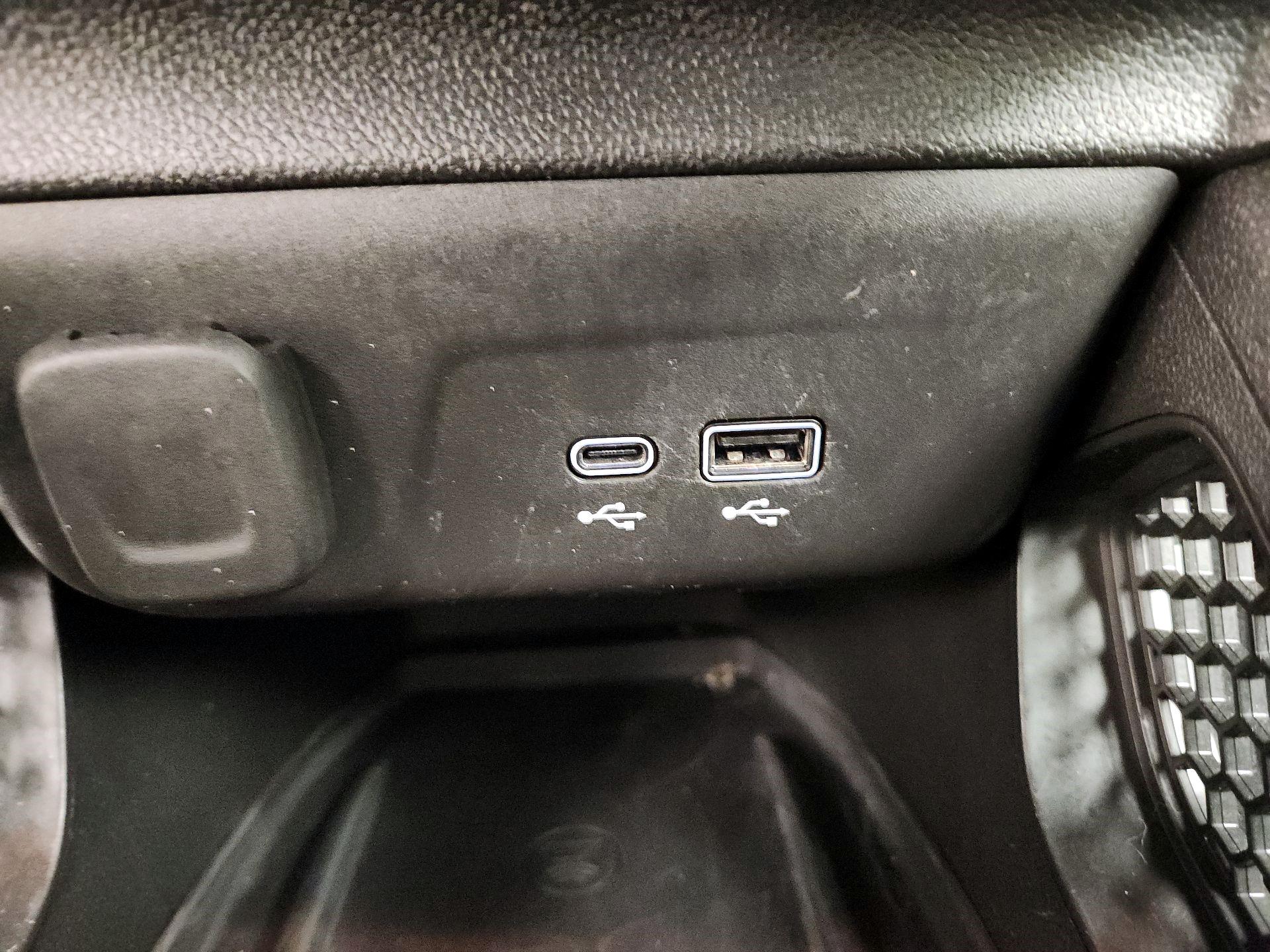 Thumbnail: 2024 Chevrolet TrailBlazer - 16