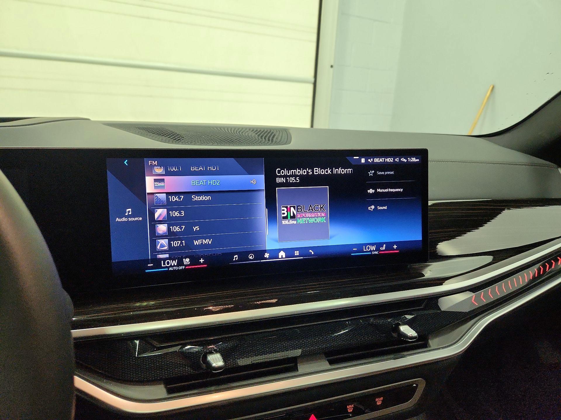 Thumbnail: 2024 BMW X5 - 16