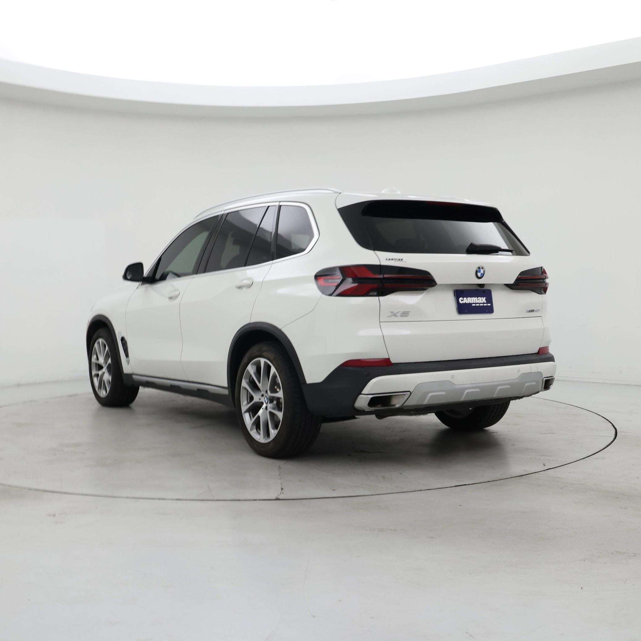 Thumbnail: 2024 BMW X5 - 2