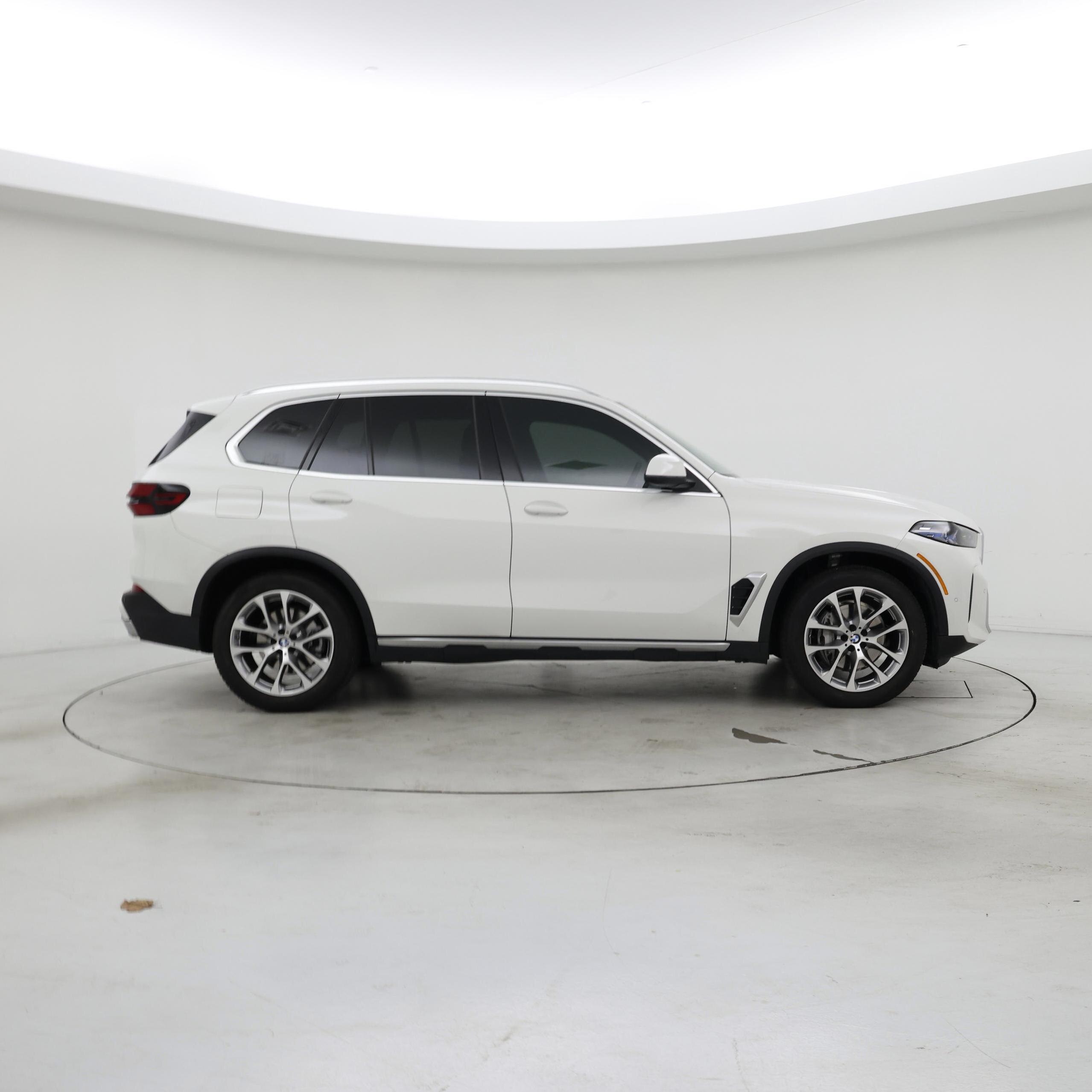 Thumbnail: 2024 BMW X5 - 7