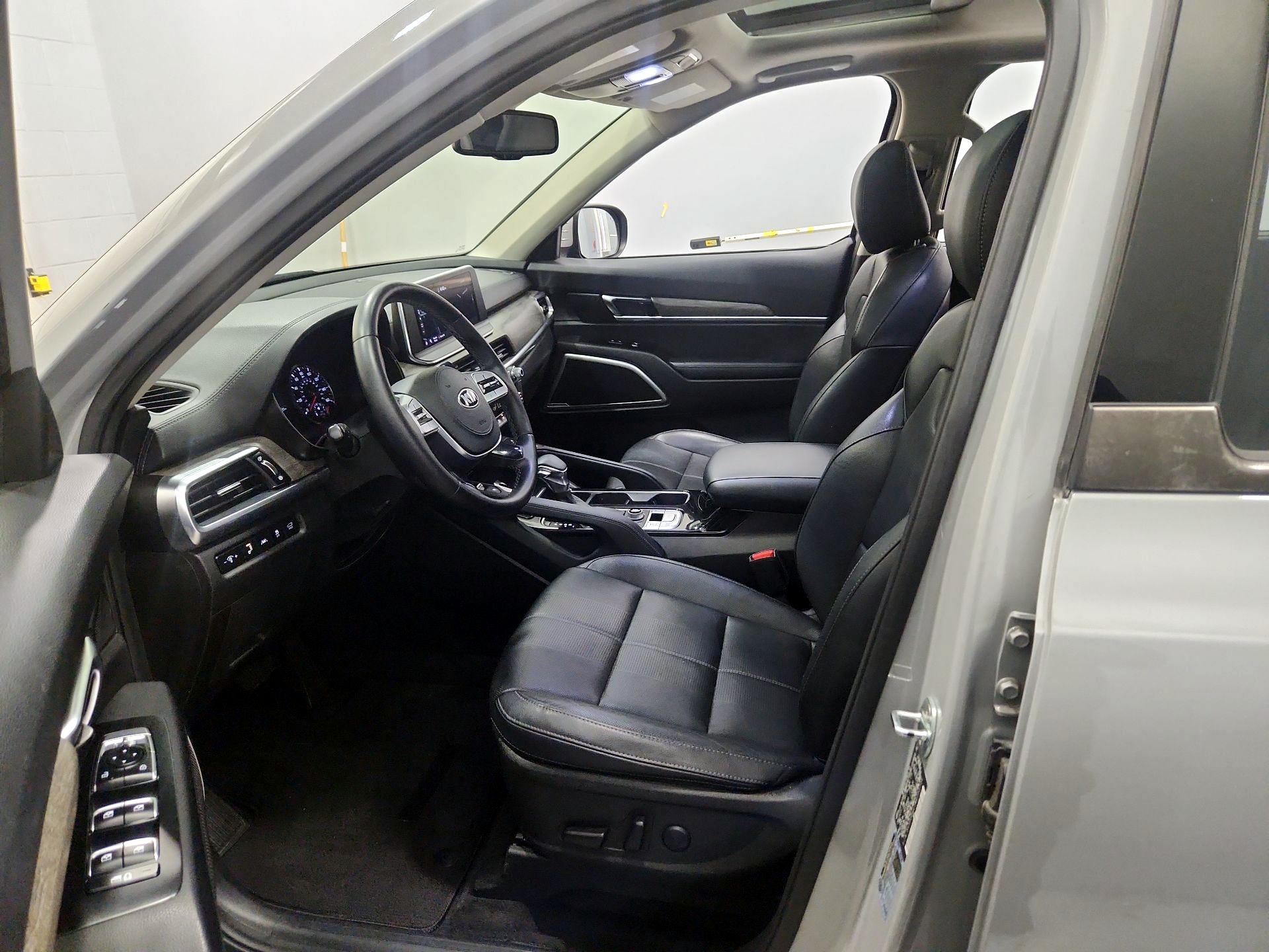 Thumbnail: 2021 Kia Telluride - 11