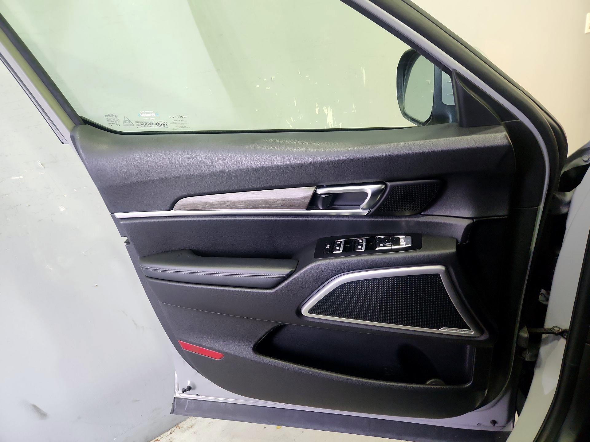 Thumbnail: 2021 Kia Telluride - 12