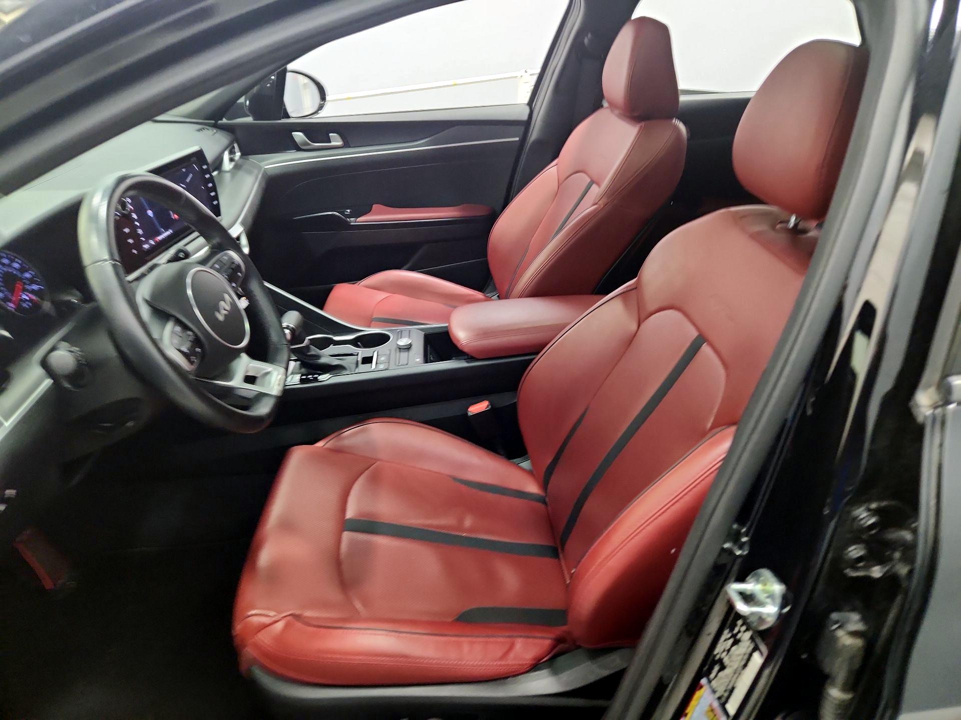 Thumbnail: 2023 Kia K5 - 11