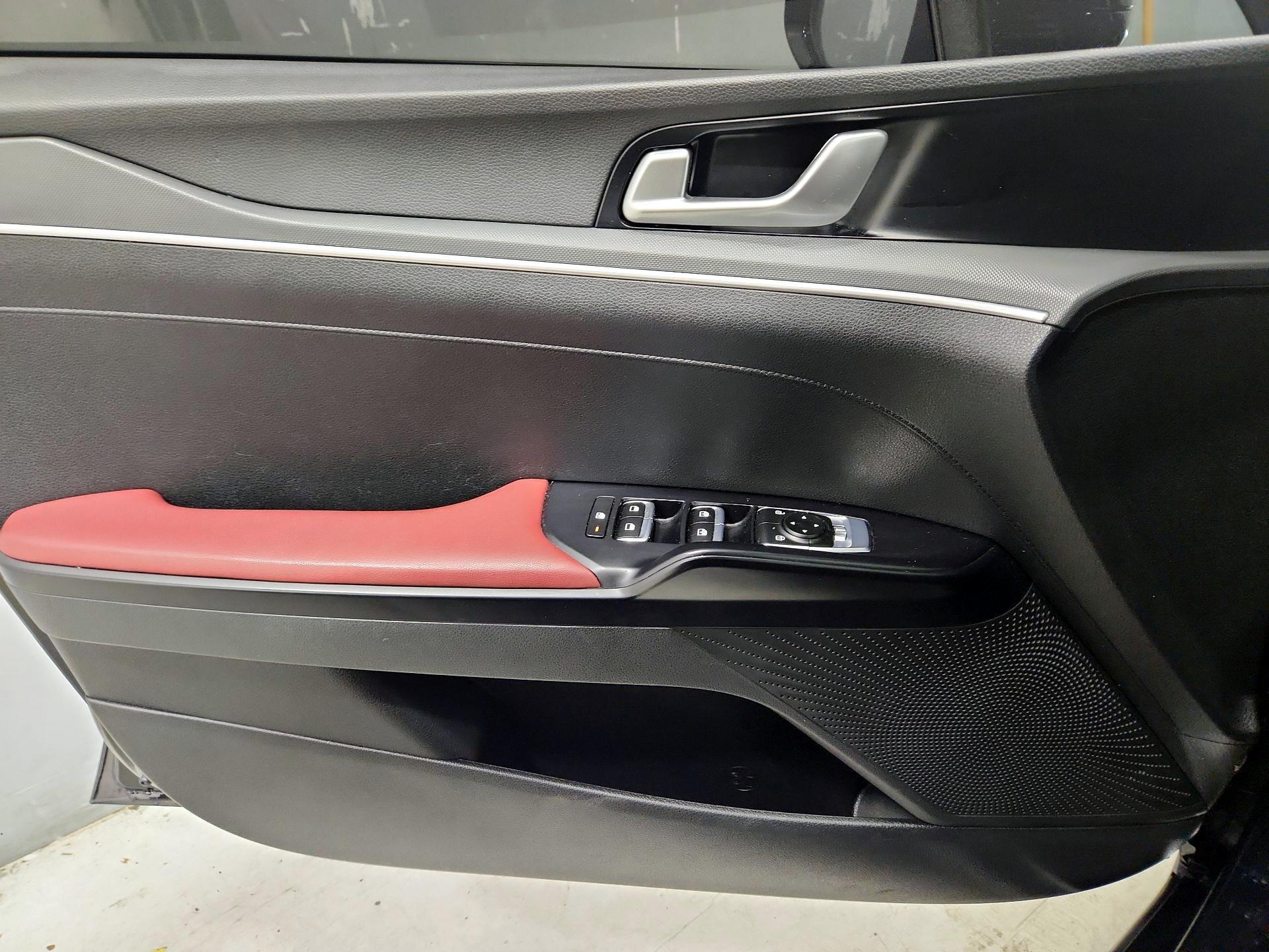 Thumbnail: 2023 Kia K5 - 12