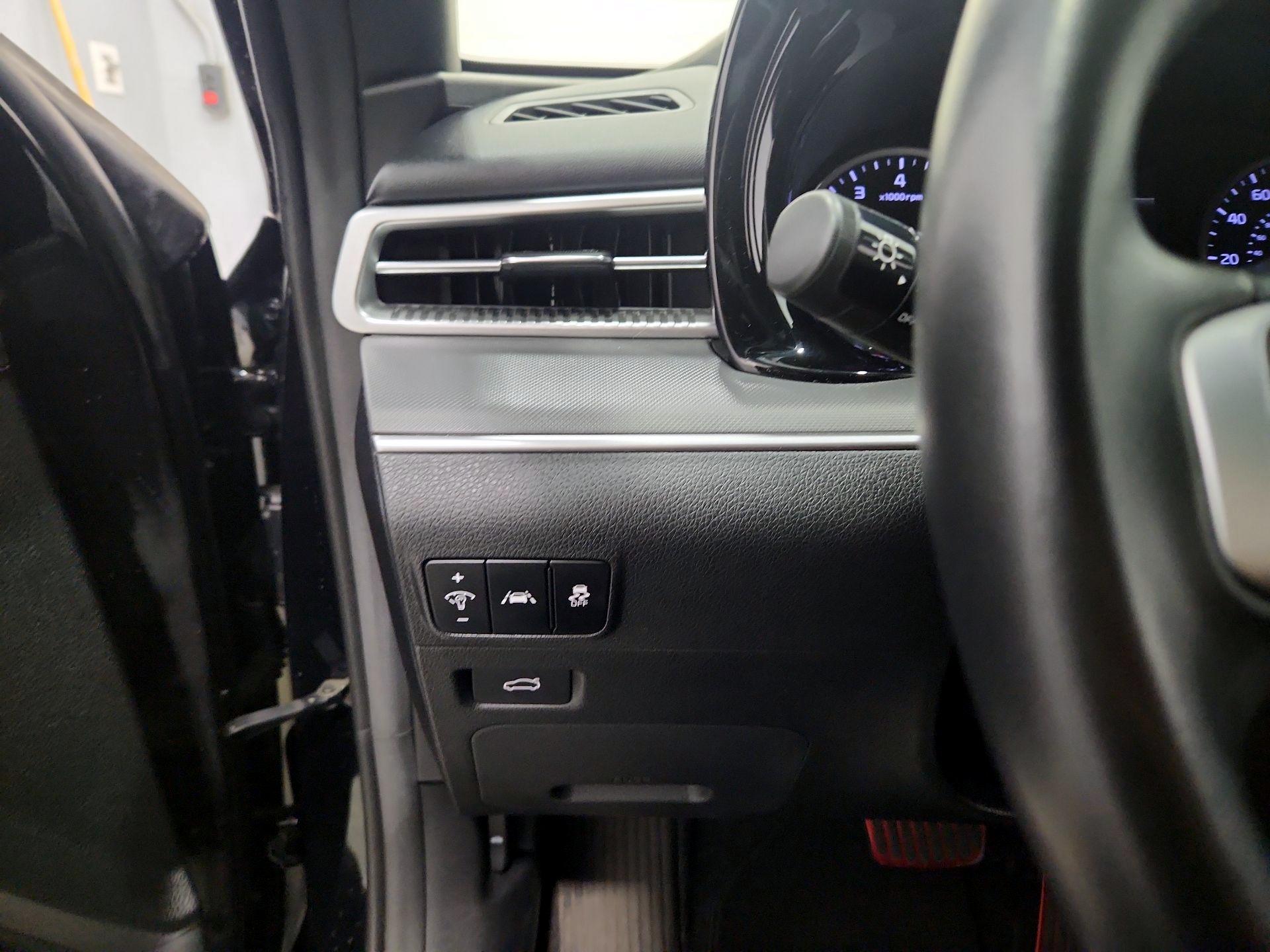 Thumbnail: 2023 Kia K5 - 13