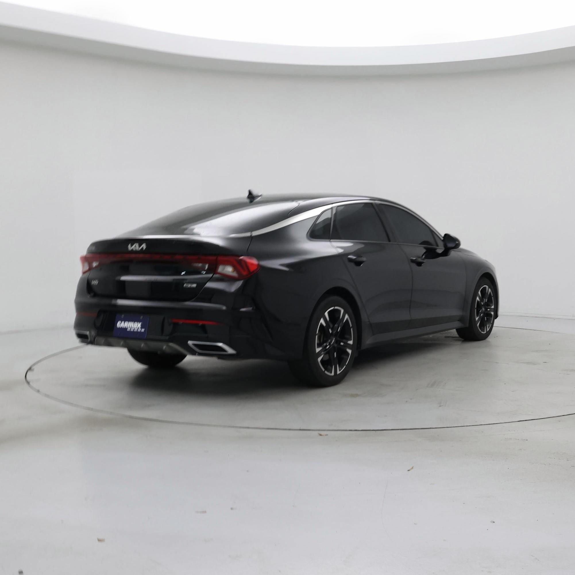 Thumbnail: 2023 Kia K5 - 8