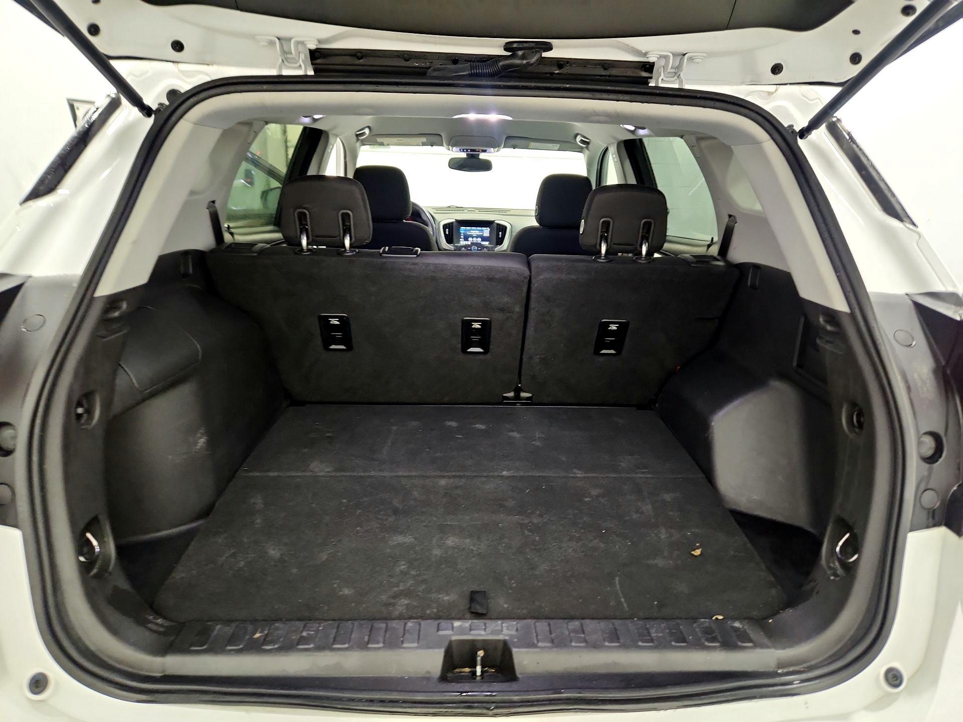 Thumbnail: 2019 GMC Terrain - 20