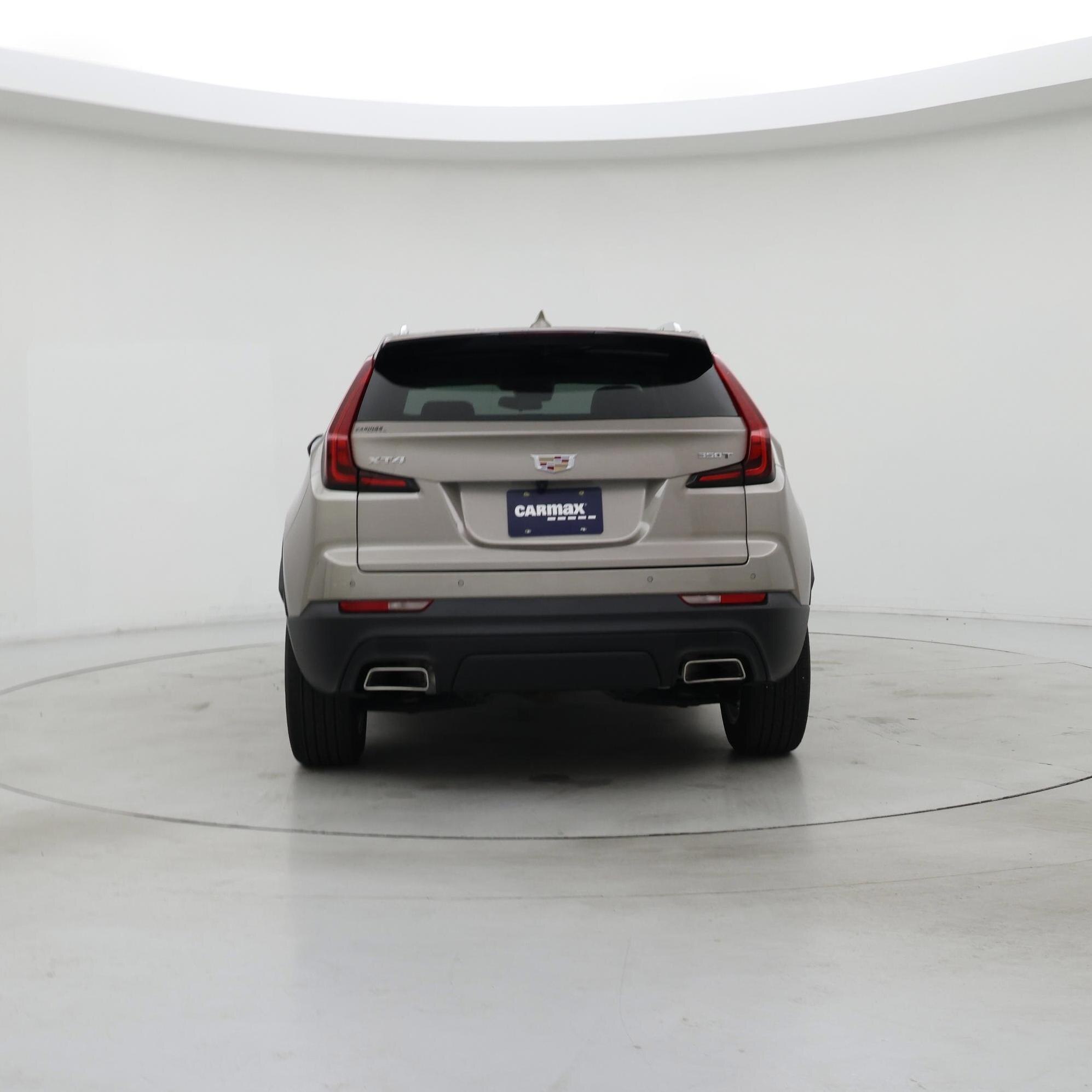 Thumbnail: 2023 Cadillac XT4 - 6