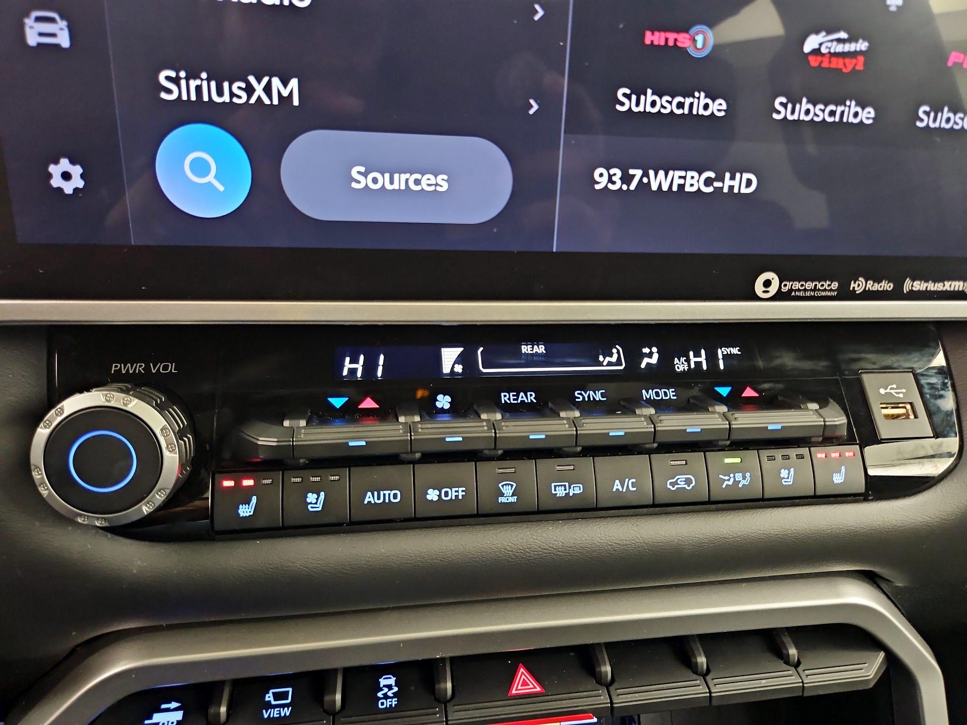 Thumbnail: 2023 Toyota Sequoia - 16