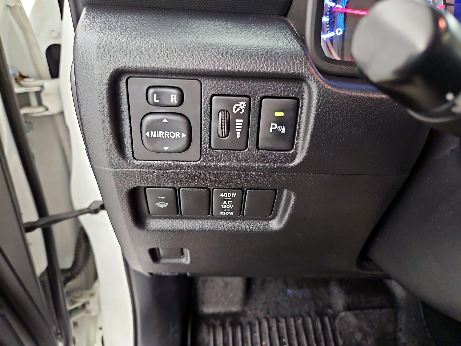 Thumbnail: 2019 Toyota 4Runner - 13